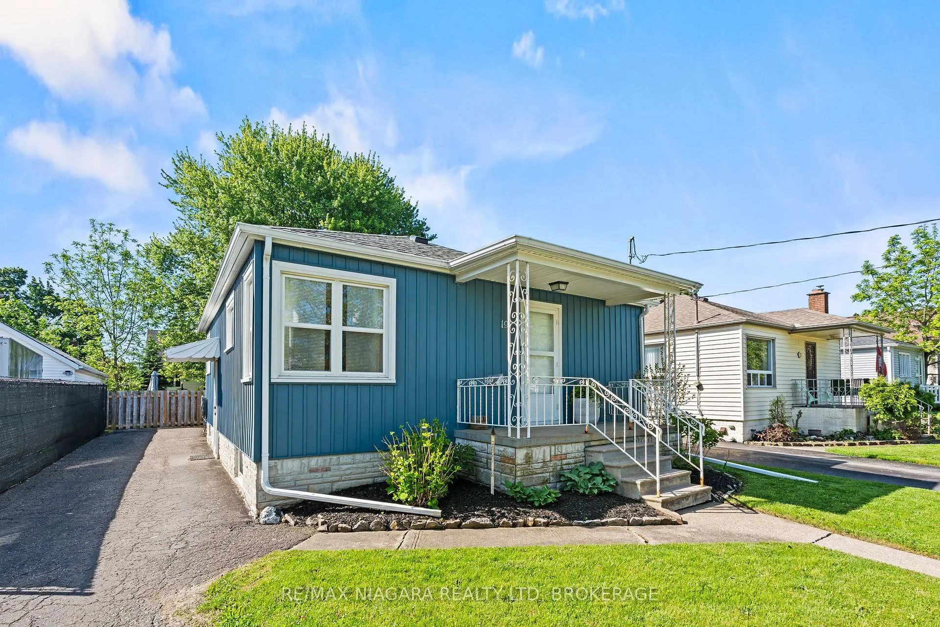 Photo 39 of 19 Bridge Street, St. Catharines, Grapeview — HOMEH
