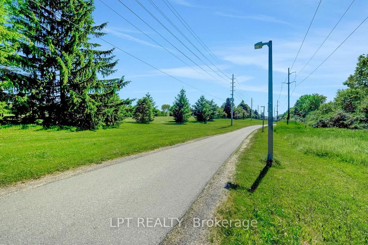 Photo 50 of 72 Westpointe Crescent, Ottawa, Centrepointe — HOMEH