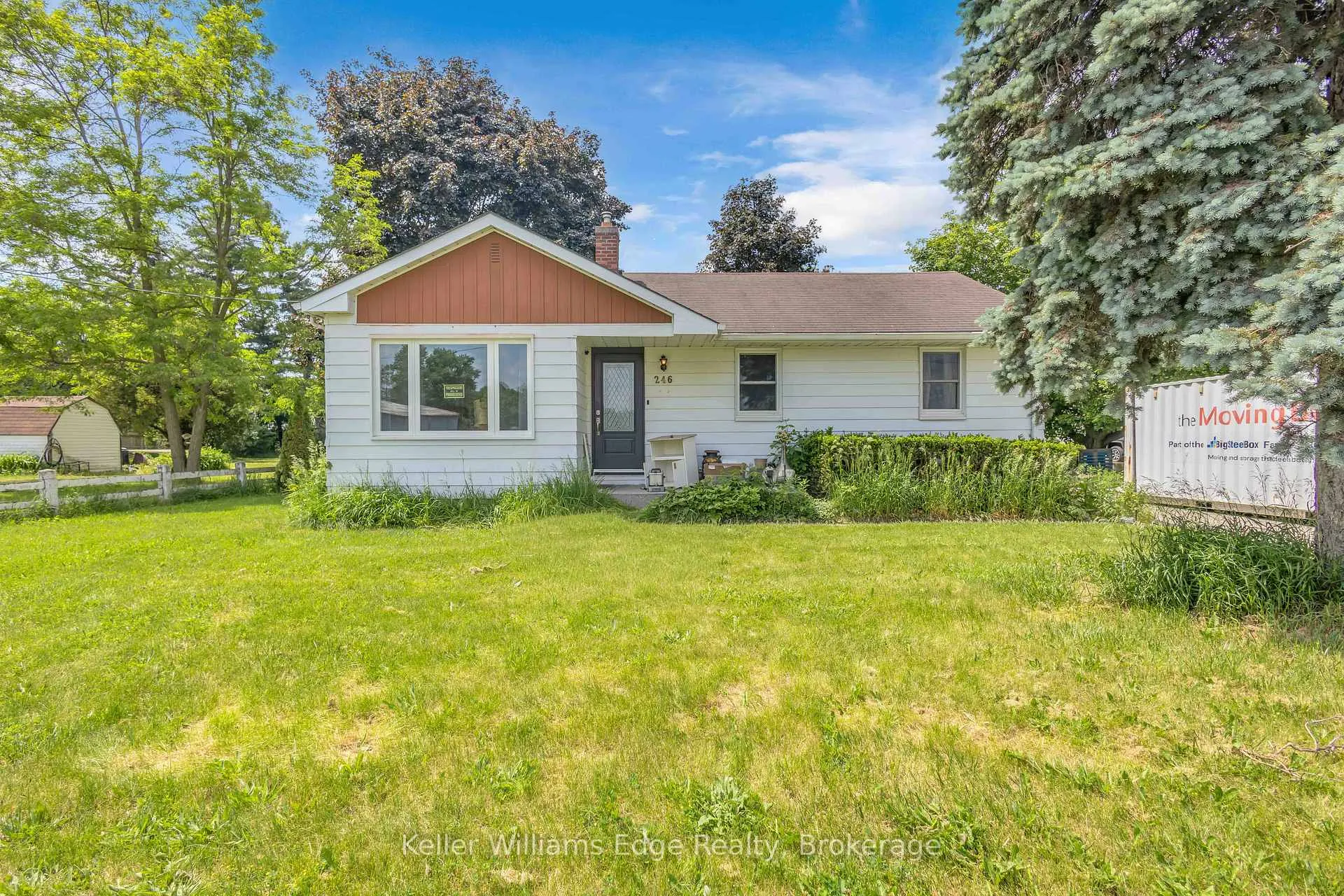 Photo 2 of 246 Ellis Avenue, Brant, Brantford Twp — HOMEH
