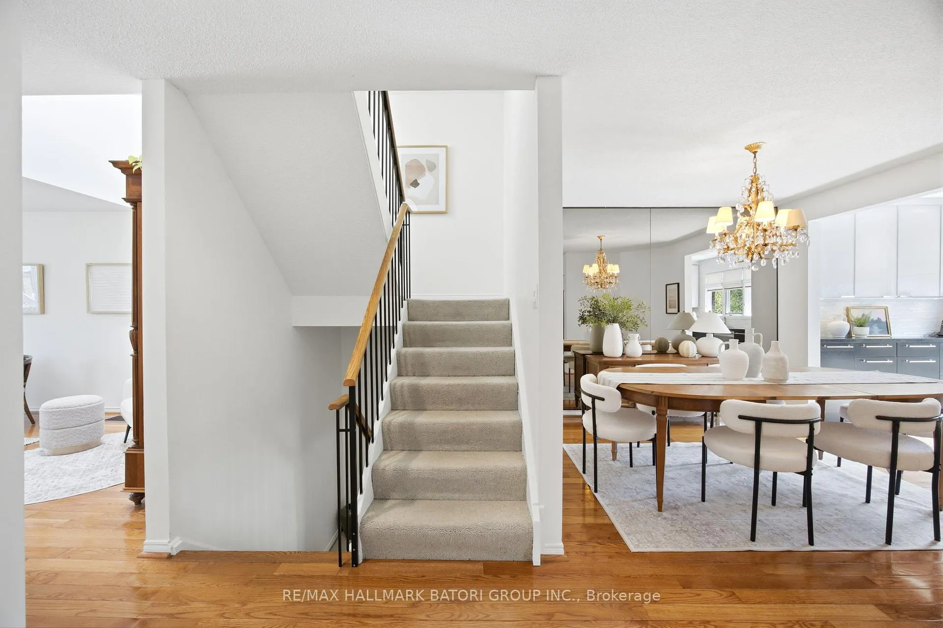 Photo 7 of 547 Merton Street, Toronto, Mount Pleasant East — HOMEH