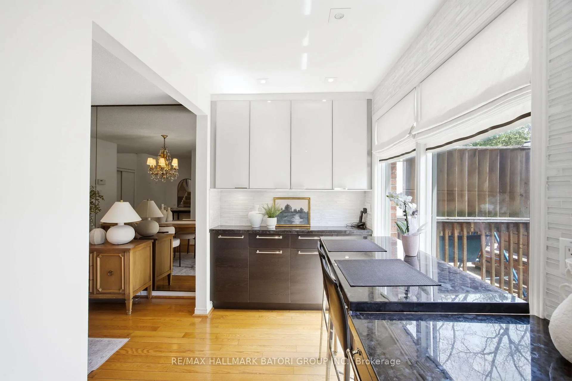 Photo 11 of 547 Merton Street, Toronto, Mount Pleasant East — HOMEH