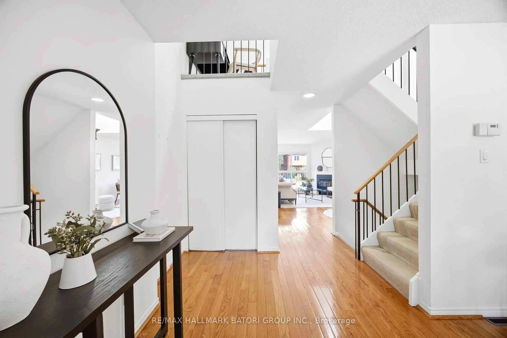 Photo 13 of 547 Merton Street, Toronto, Mount Pleasant East — HOMEH