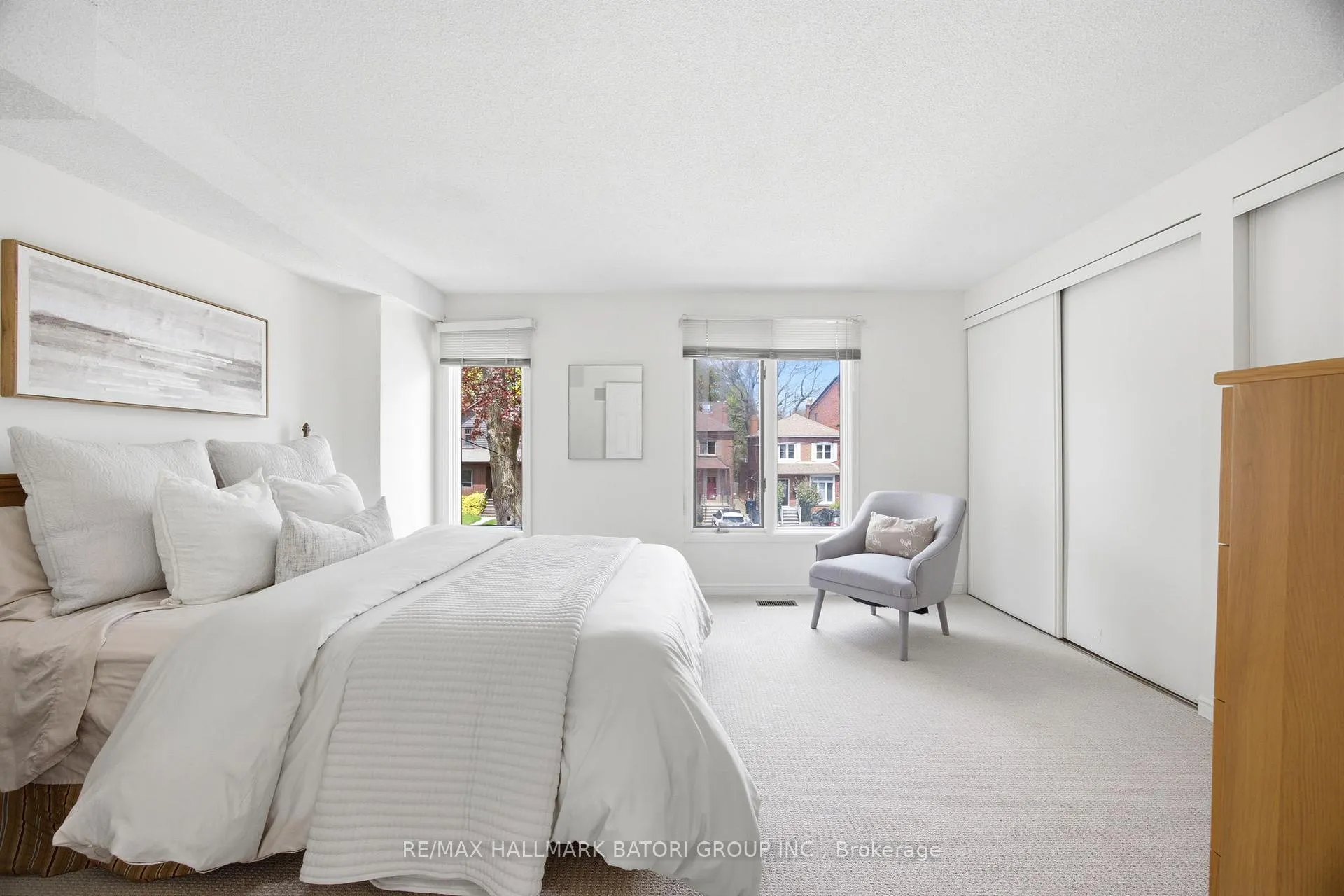 Photo 17 of 547 Merton Street, Toronto, Mount Pleasant East — HOMEH