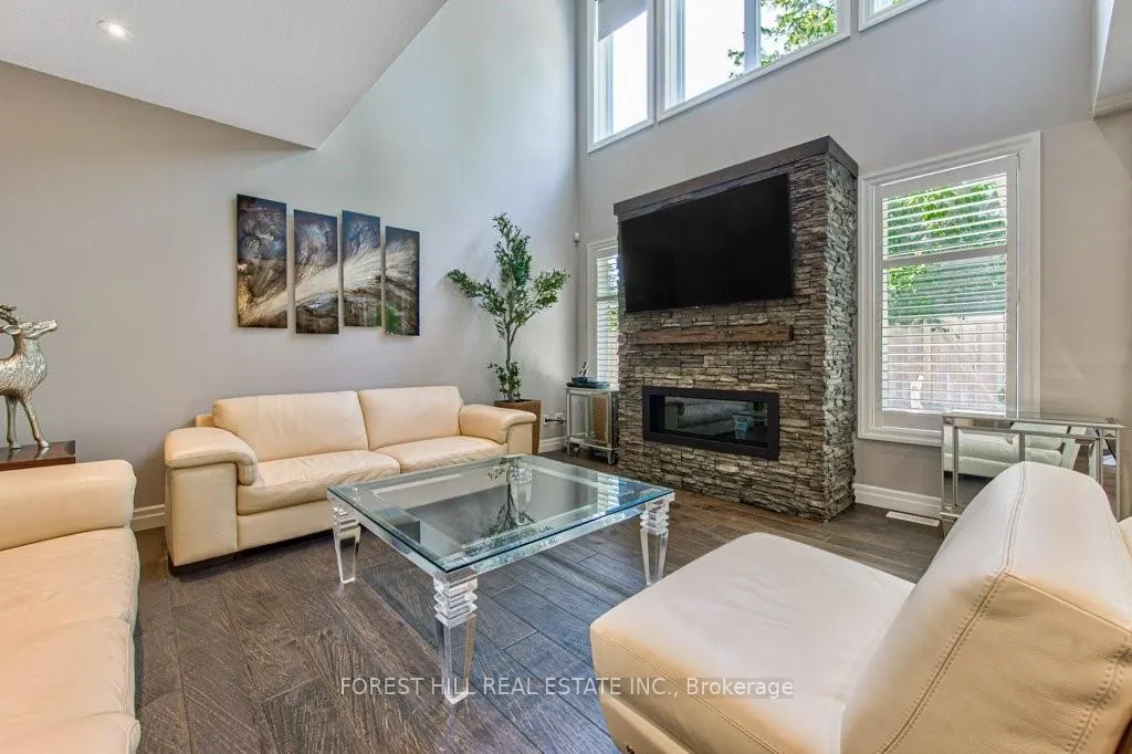 Photo 10 of 158 Eaglecrest Street, Waterloo, Kiwanis Park — HOMEH