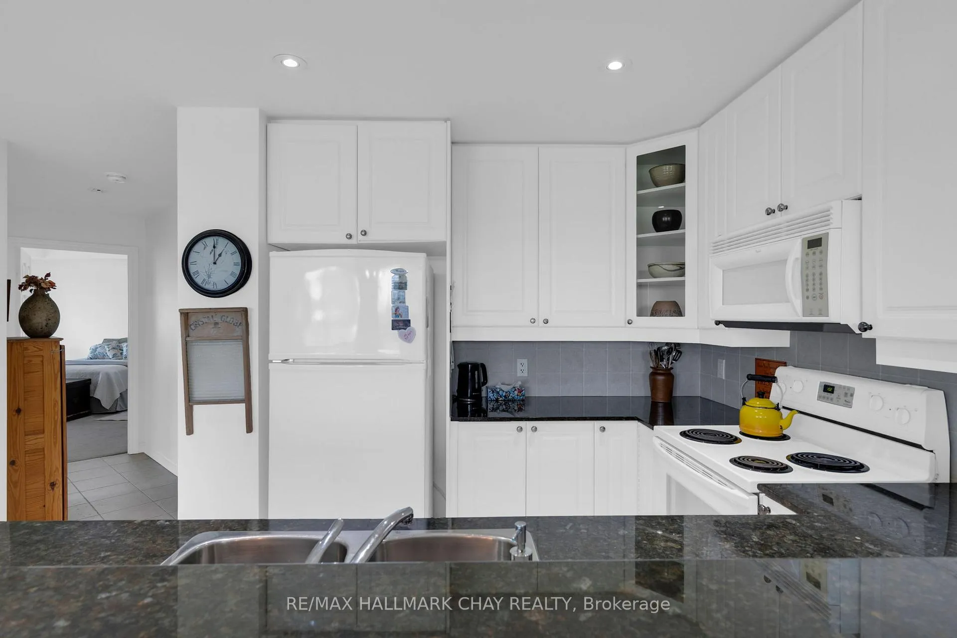 Photo 9 of Unit 307, 6 Toronto Street, Barrie, City Centre — HOMEH