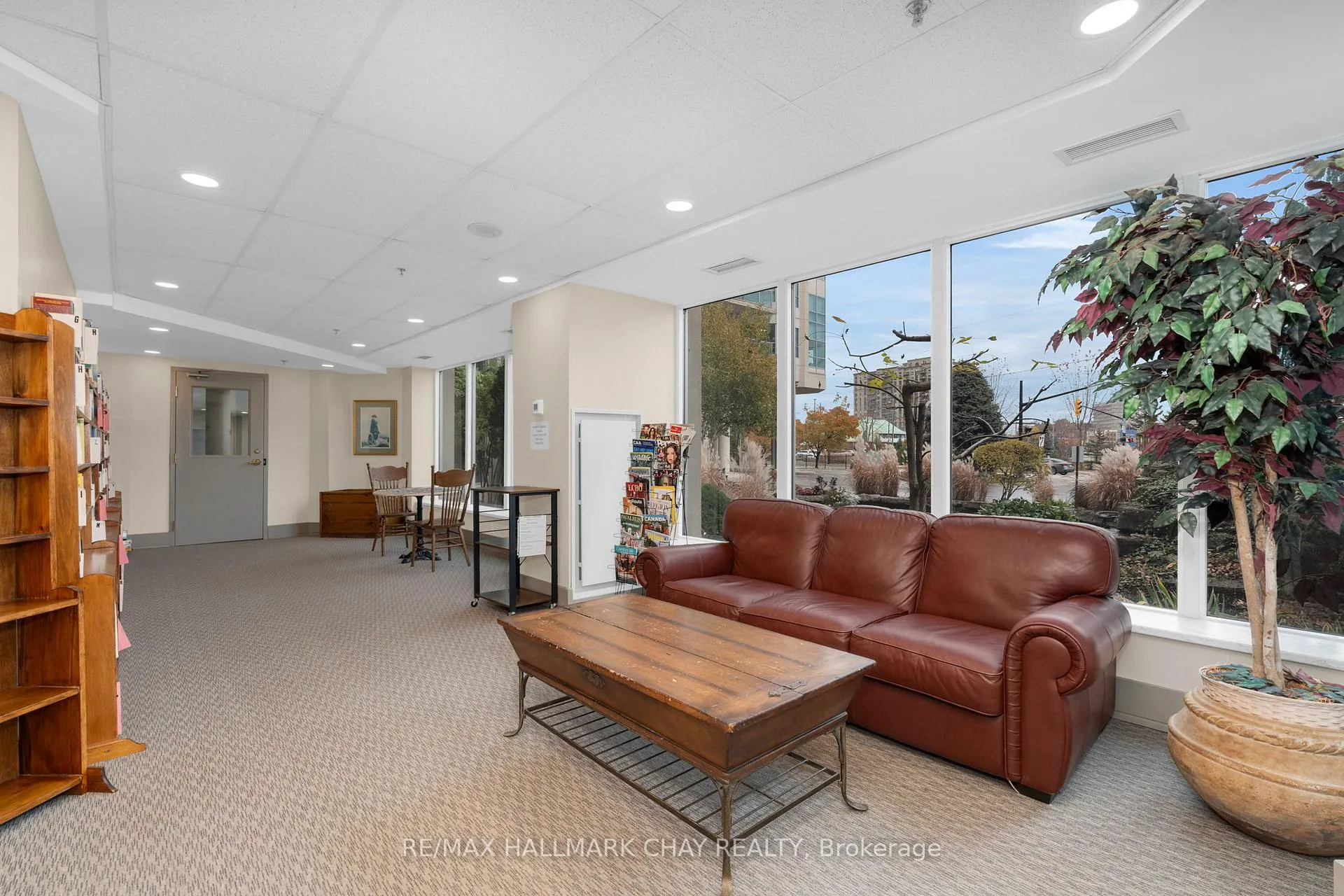 Photo 38 of Unit 307, 6 Toronto Street, Barrie, City Centre — HOMEH