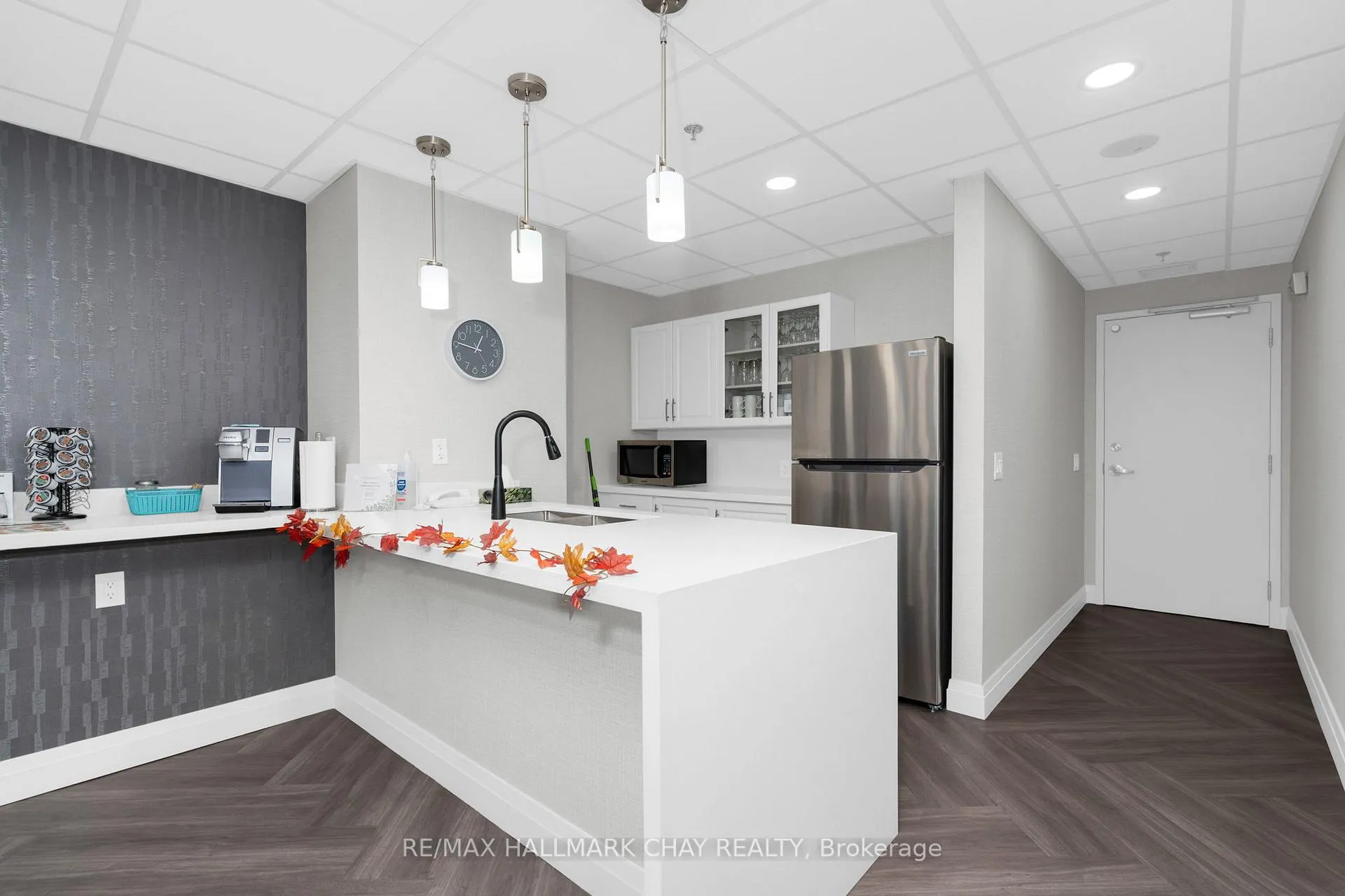 Photo 44 of Unit 307, 6 Toronto Street, Barrie, City Centre — HOMEH