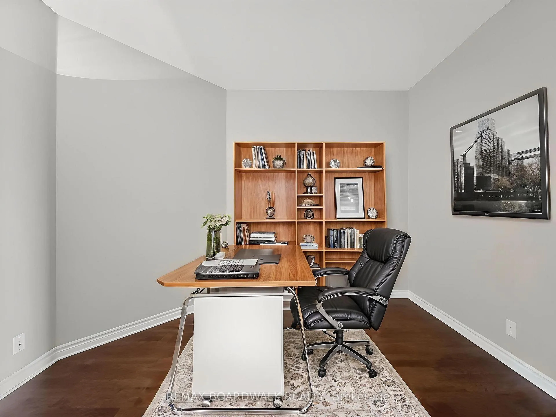 Photo 17 of Unit 804, 136 Darlington Private, Ottawa, Hunt Club/Western Community — HOMEH