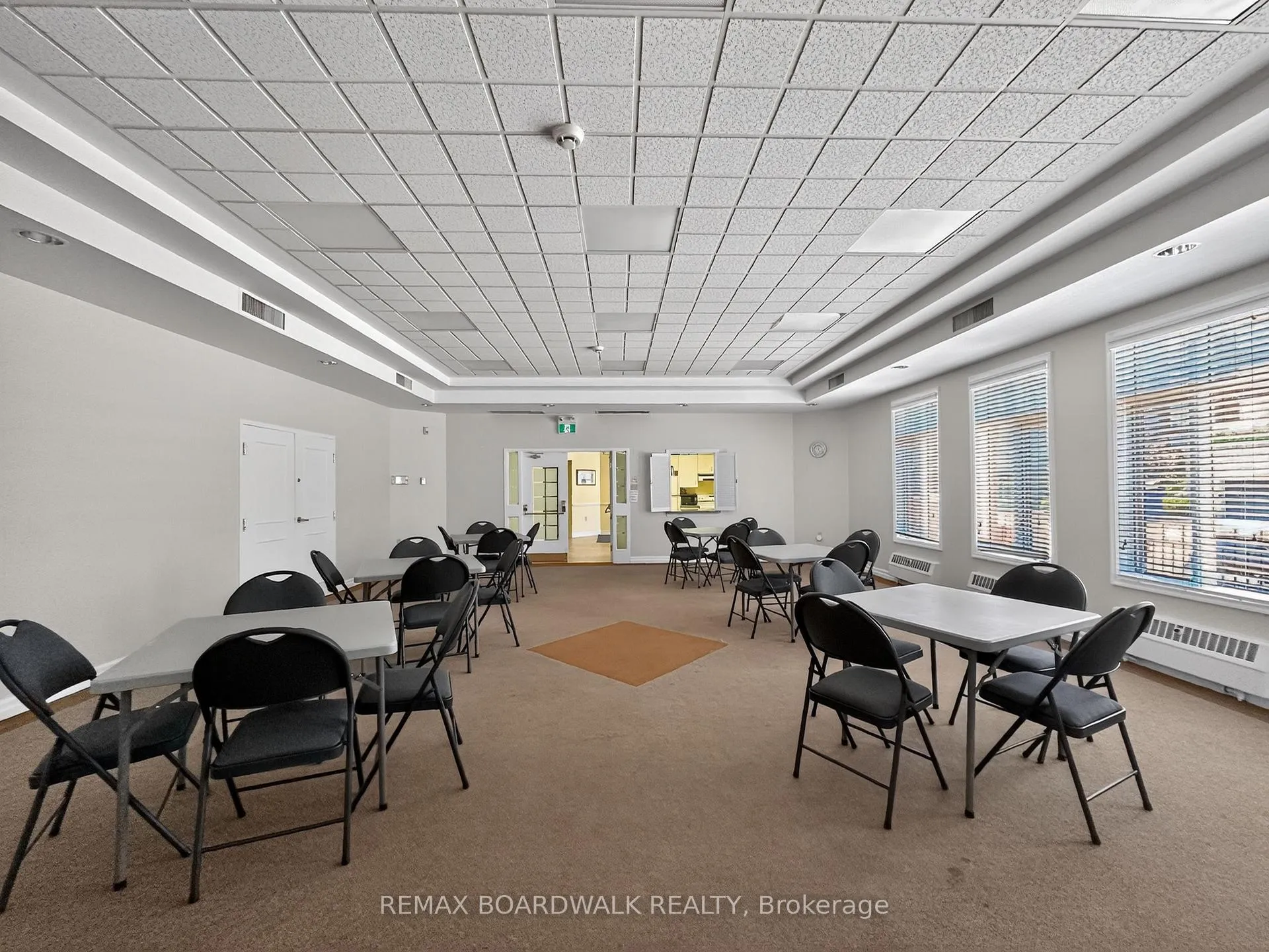 Photo 36 of Unit 804, 136 Darlington Private, Ottawa, Hunt Club/Western Community — HOMEH