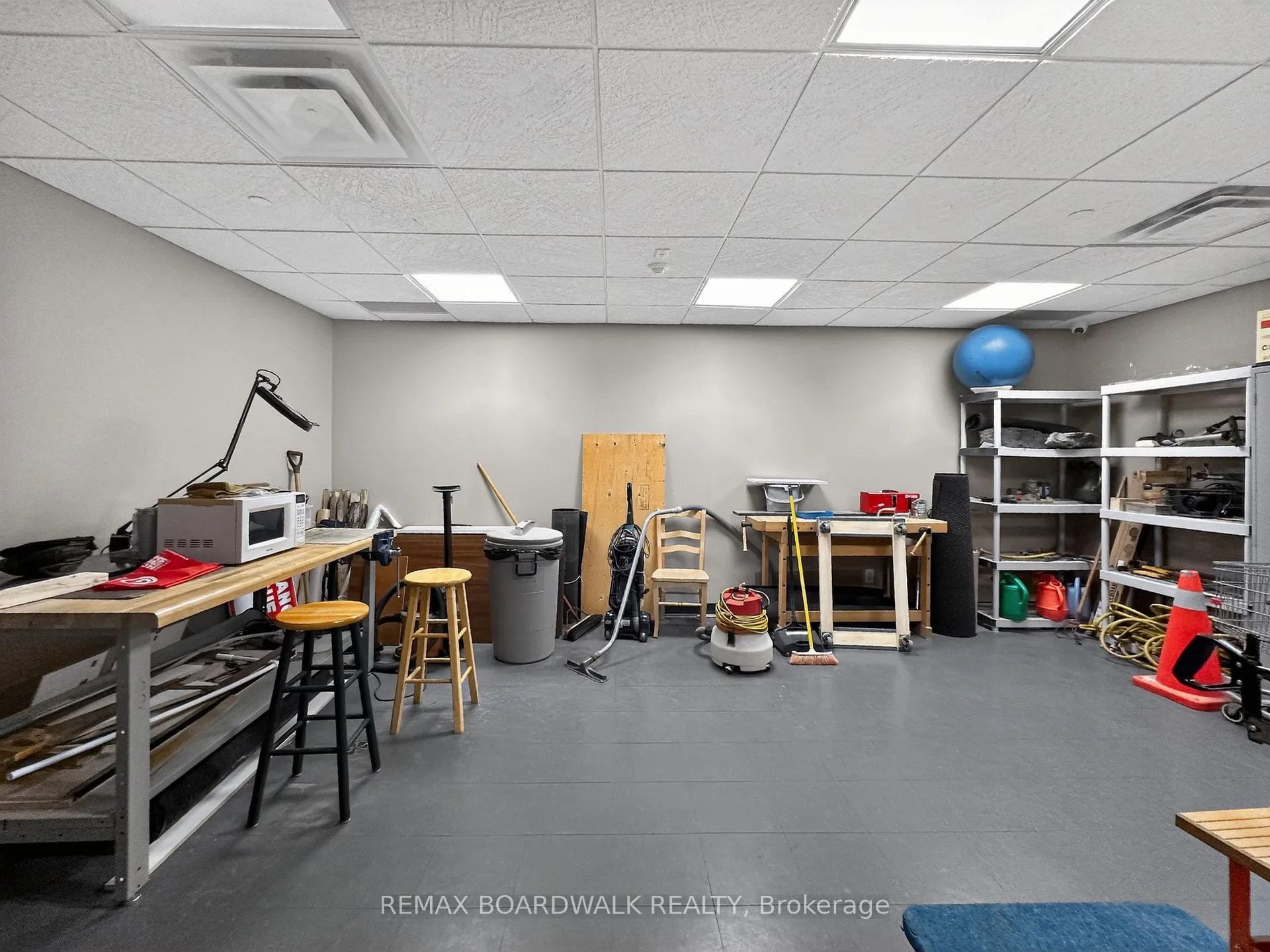 Photo 38 of Unit 804, 136 Darlington Private, Ottawa, Hunt Club/Western Community — HOMEH