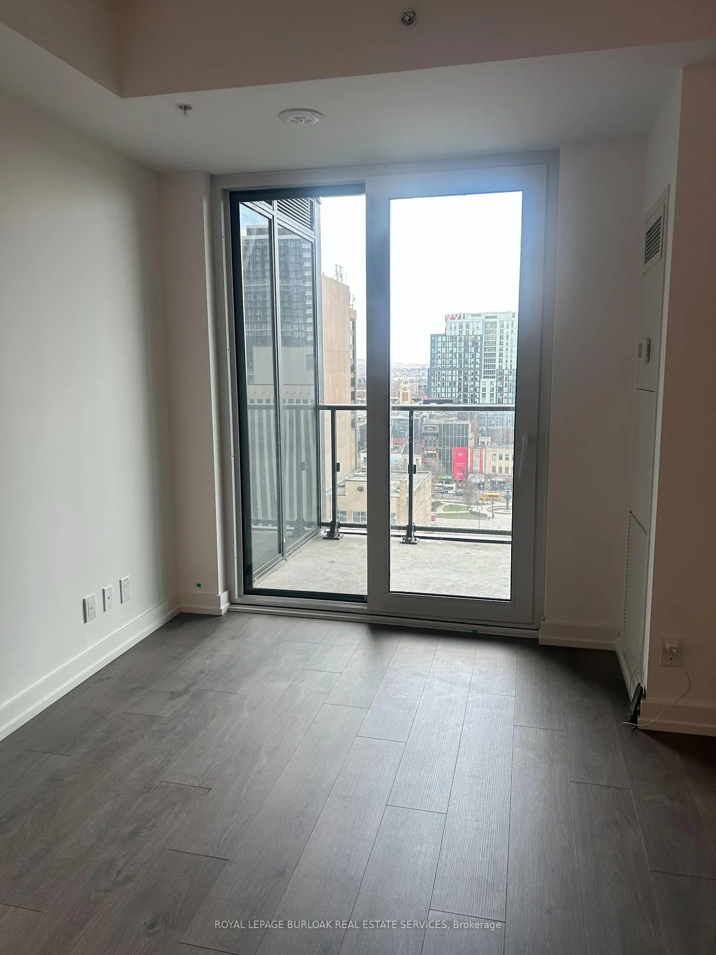 Photo 7 of Unit 1311, 75 James Street S, Hamilton, Corktown — HOMEH