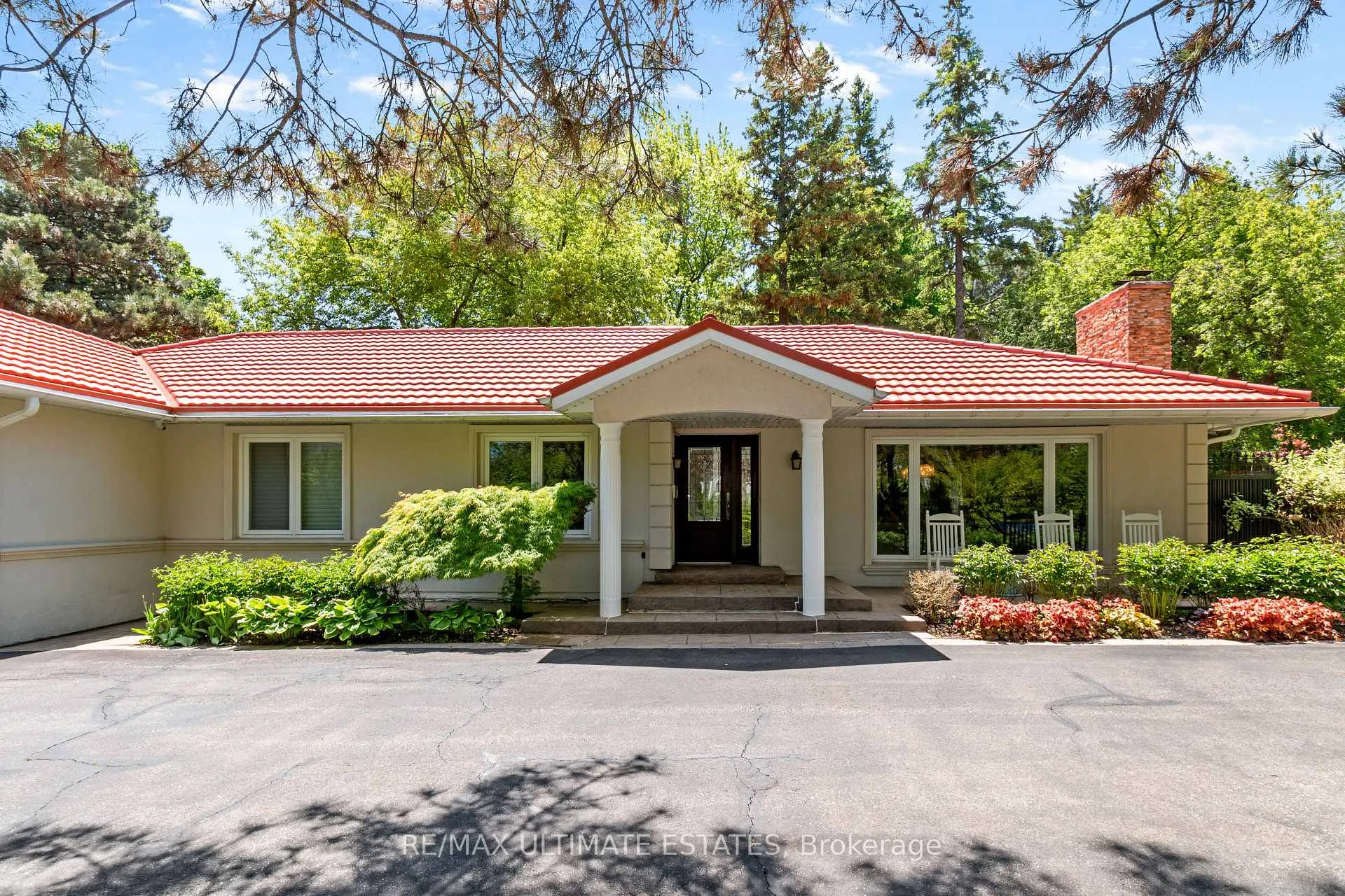 Photo 1 of 41 Thornridge Drive, Vaughan, Crestwood-Springfarm-Yorkhill — HOMEH