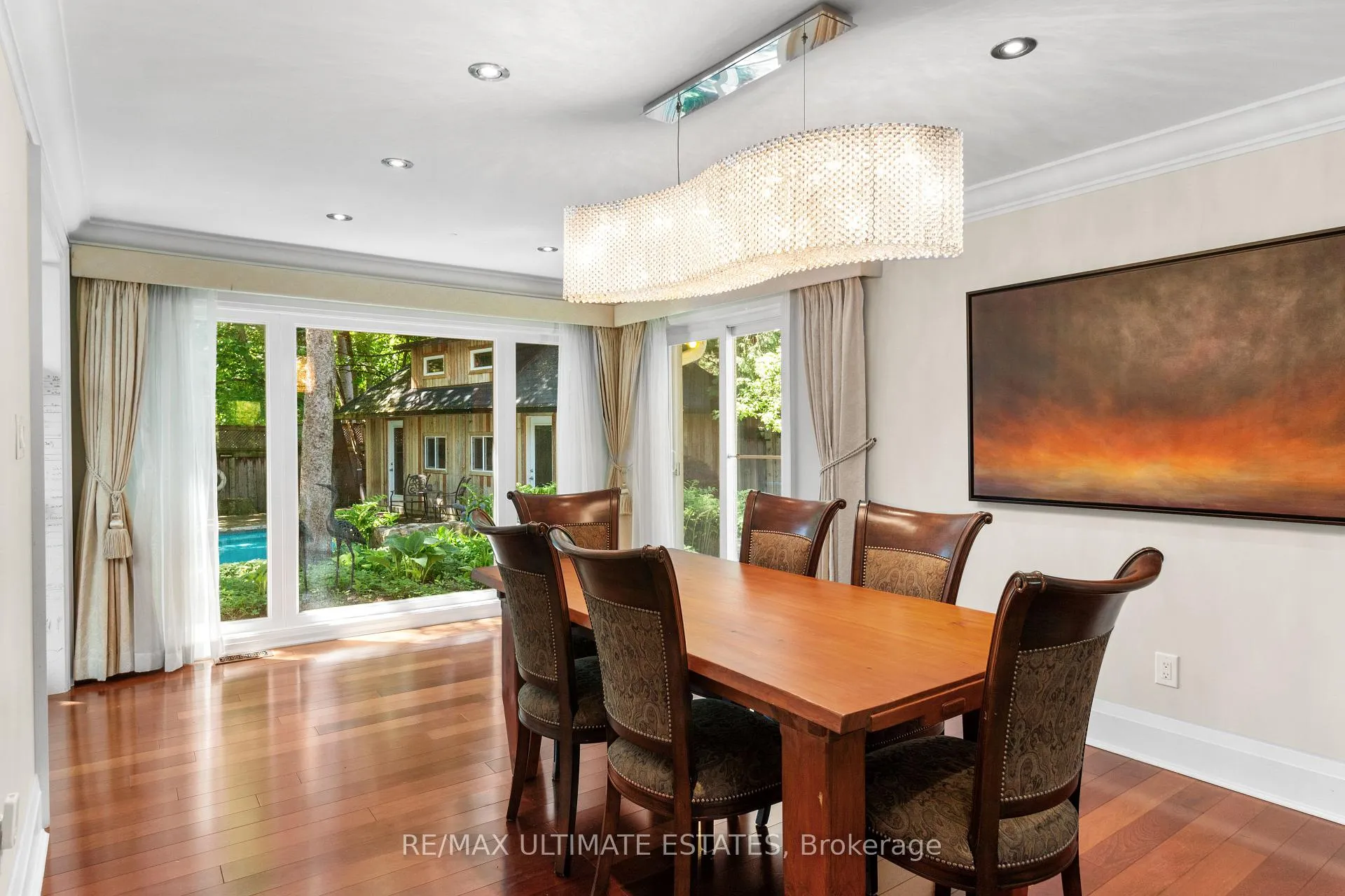 Photo 11 of 41 Thornridge Drive, Vaughan, Crestwood-Springfarm-Yorkhill — HOMEH