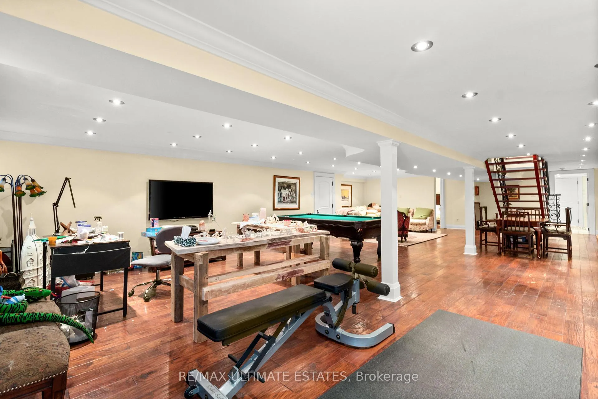 Photo 36 of 41 Thornridge Drive, Vaughan, Crestwood-Springfarm-Yorkhill — HOMEH