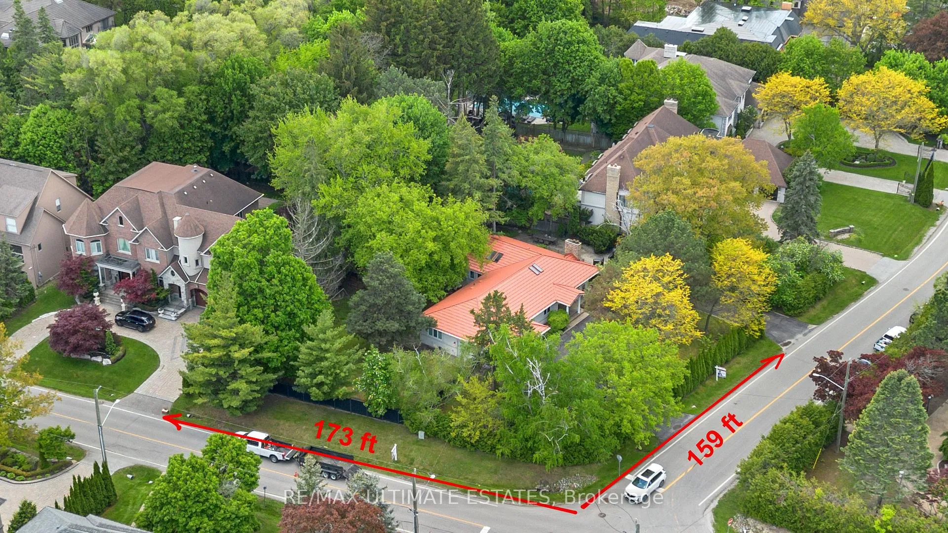 Photo 49 of 41 Thornridge Drive, Vaughan, Crestwood-Springfarm-Yorkhill — HOMEH