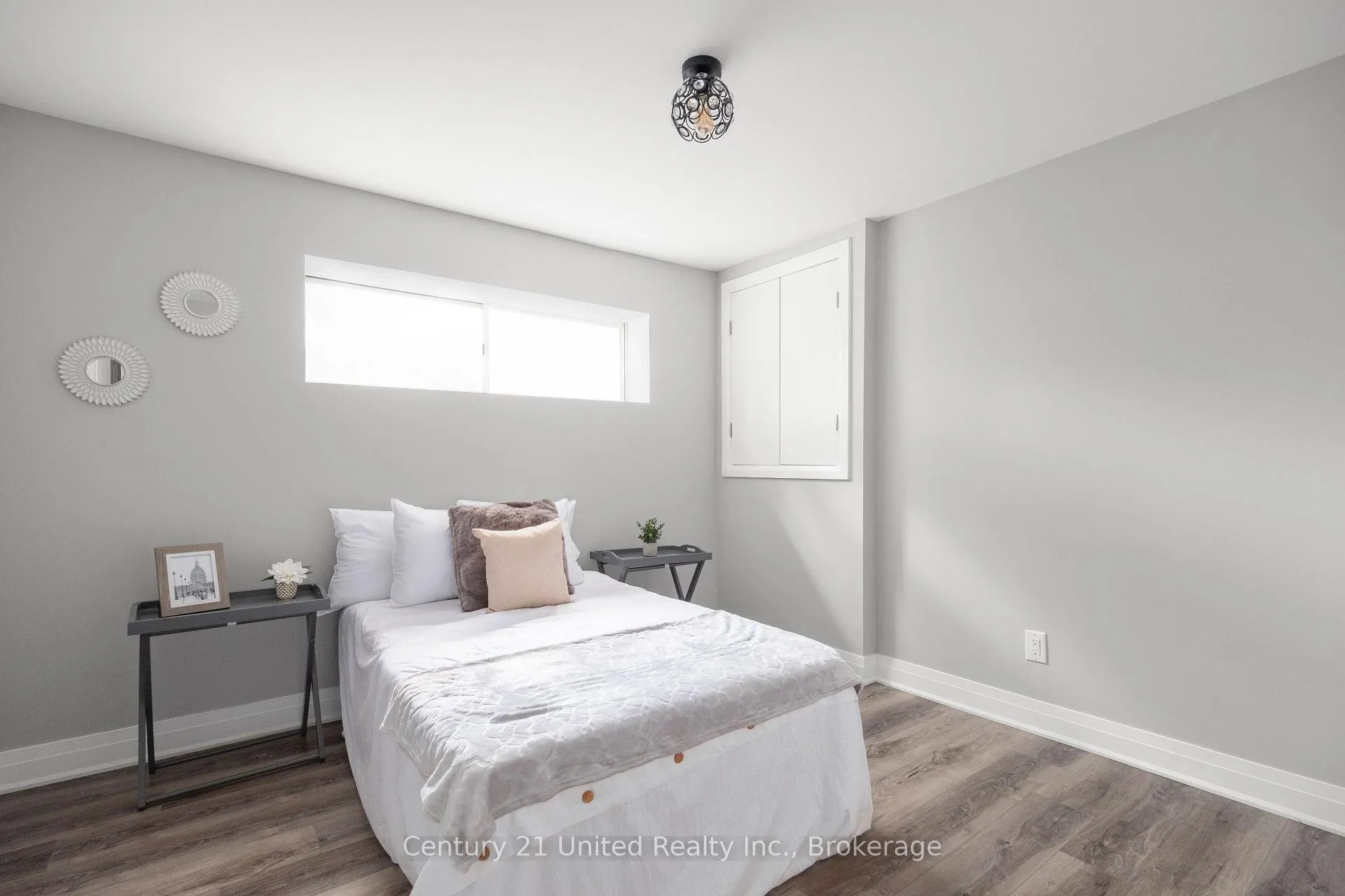 Photo 8 of Unit Unit B, 2607 Foxmeadow Road, Peterborough, Ashburnham Ward 4 — HOMEH