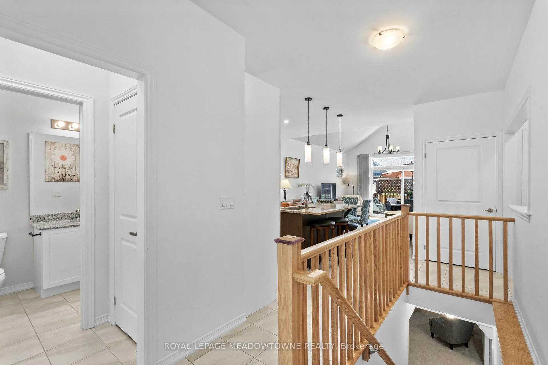 Photo 6 of 24 Cosmopolitan Common, St. Catharines, Carlton/Bunting — HOMEH