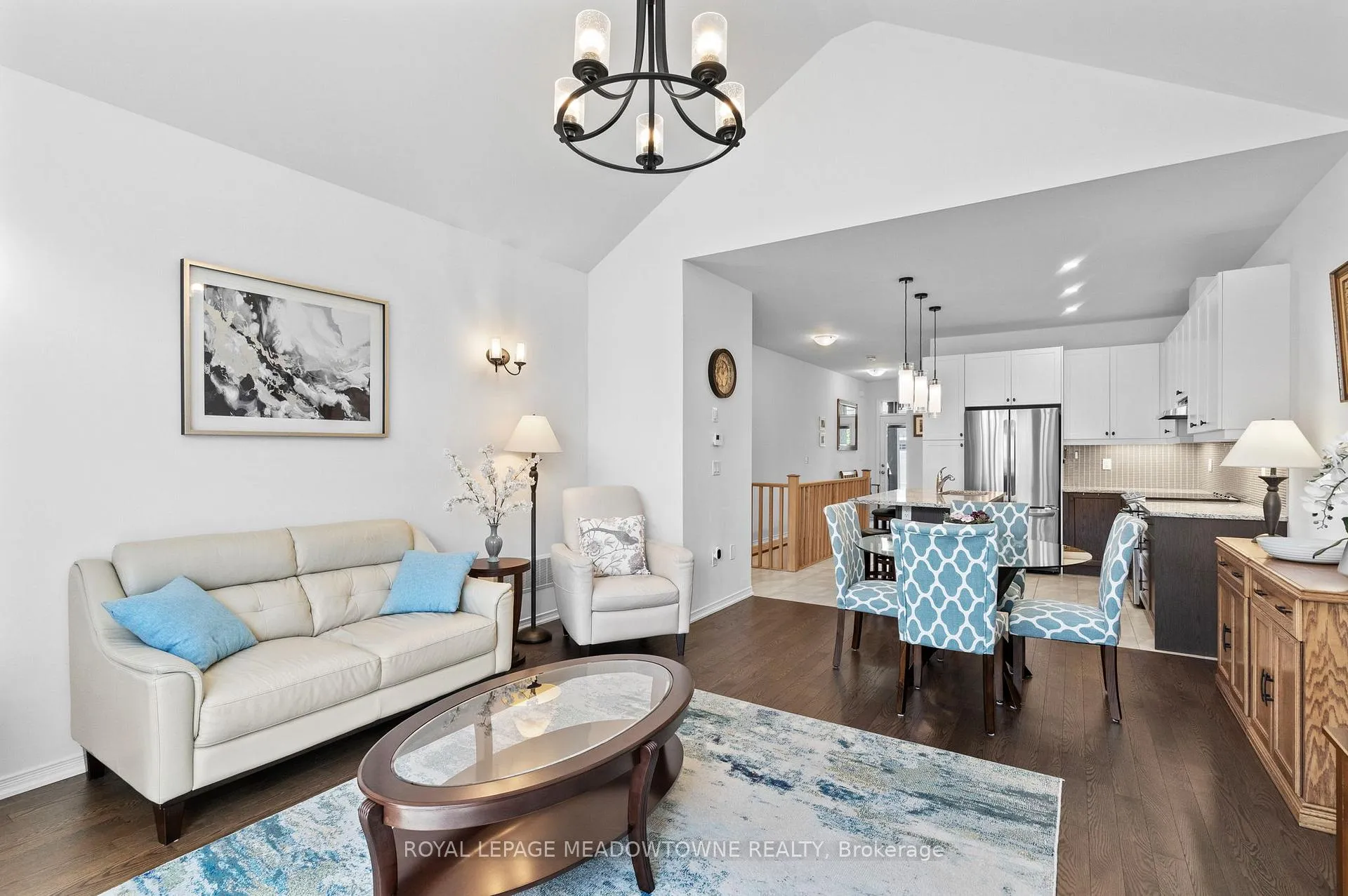 Photo 17 of 24 Cosmopolitan Common, St. Catharines, Carlton/Bunting — HOMEH
