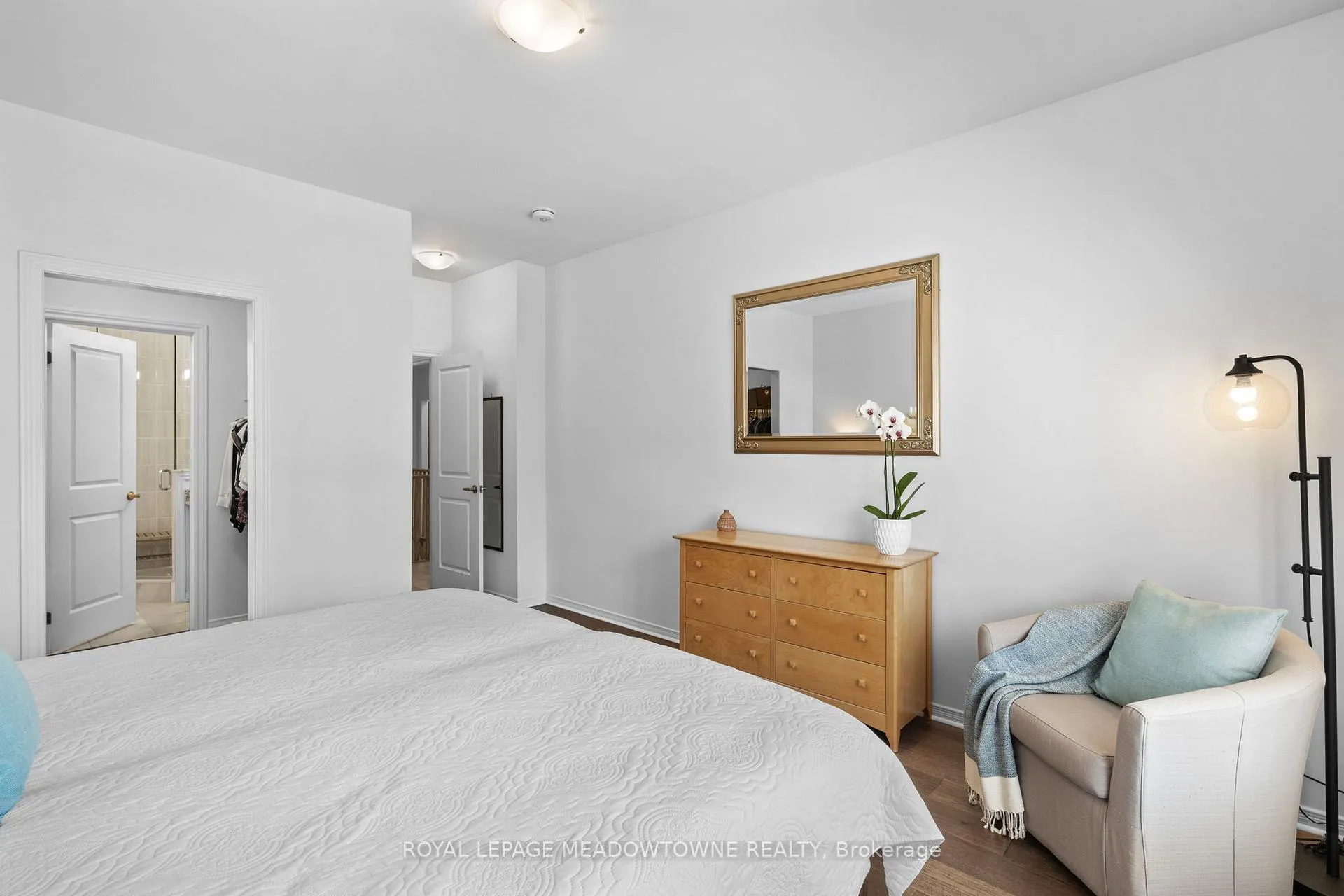 Photo 27 of 24 Cosmopolitan Common, St. Catharines, Carlton/Bunting — HOMEH