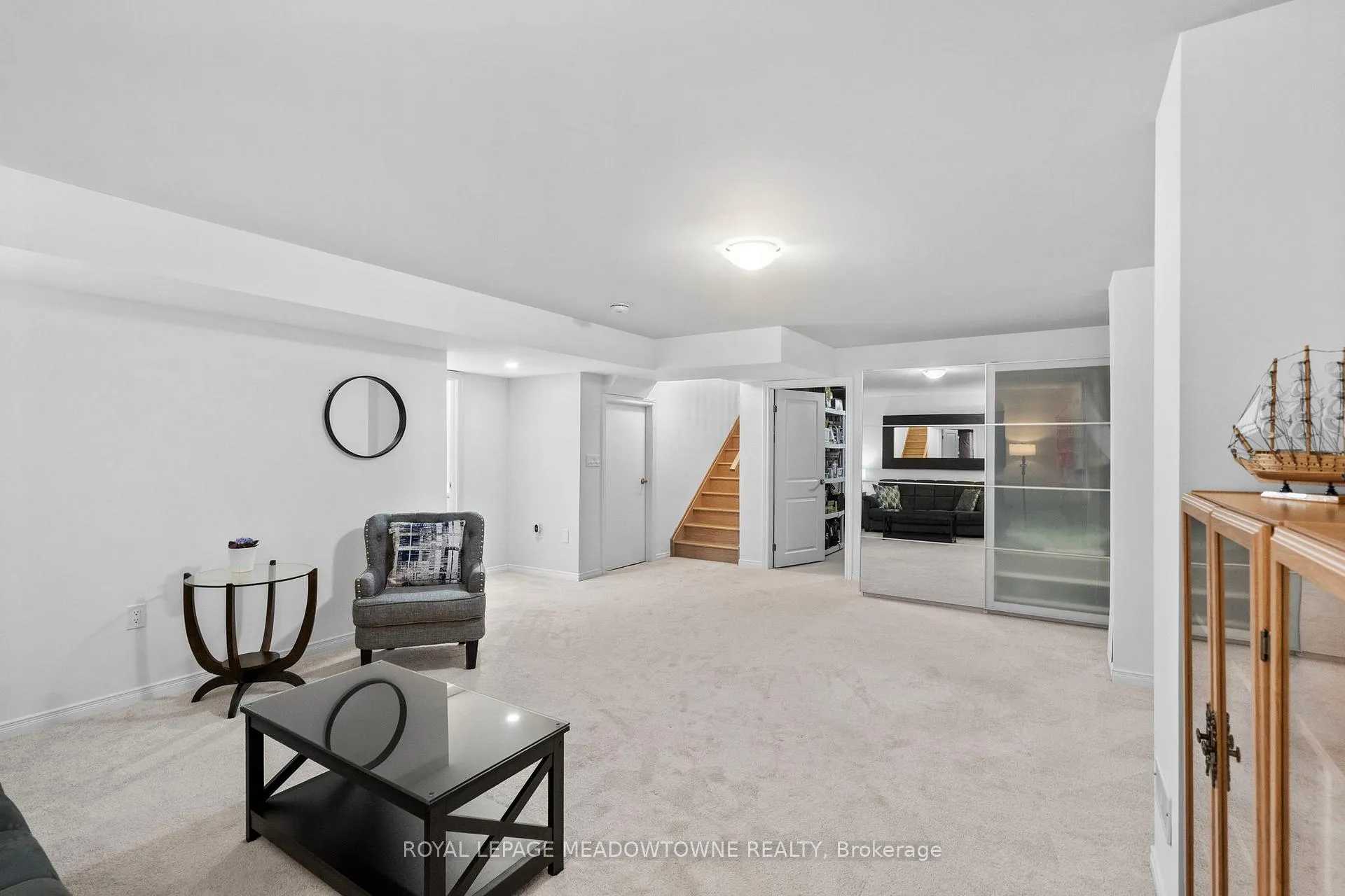 Photo 34 of 24 Cosmopolitan Common, St. Catharines, Carlton/Bunting — HOMEH