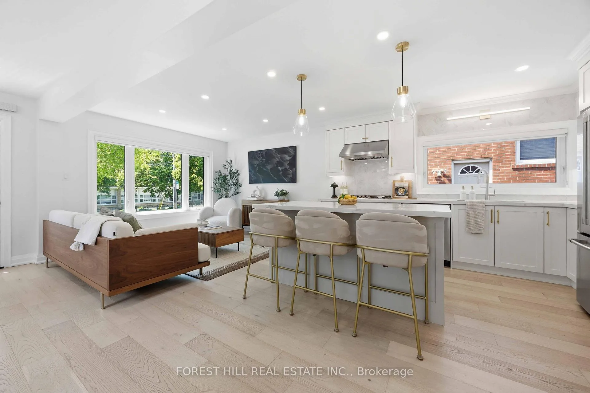 Photo 9 of 9 Marilyn Crescent, Toronto, O'Connor-Parkview — HOMEH