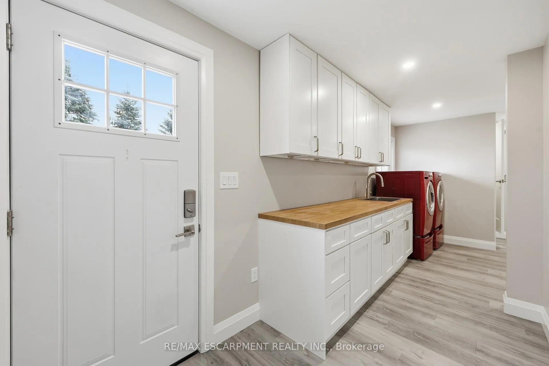 Photo 9 of 891 Centre Road, Hamilton, Rural Flamborough — HOMEH
