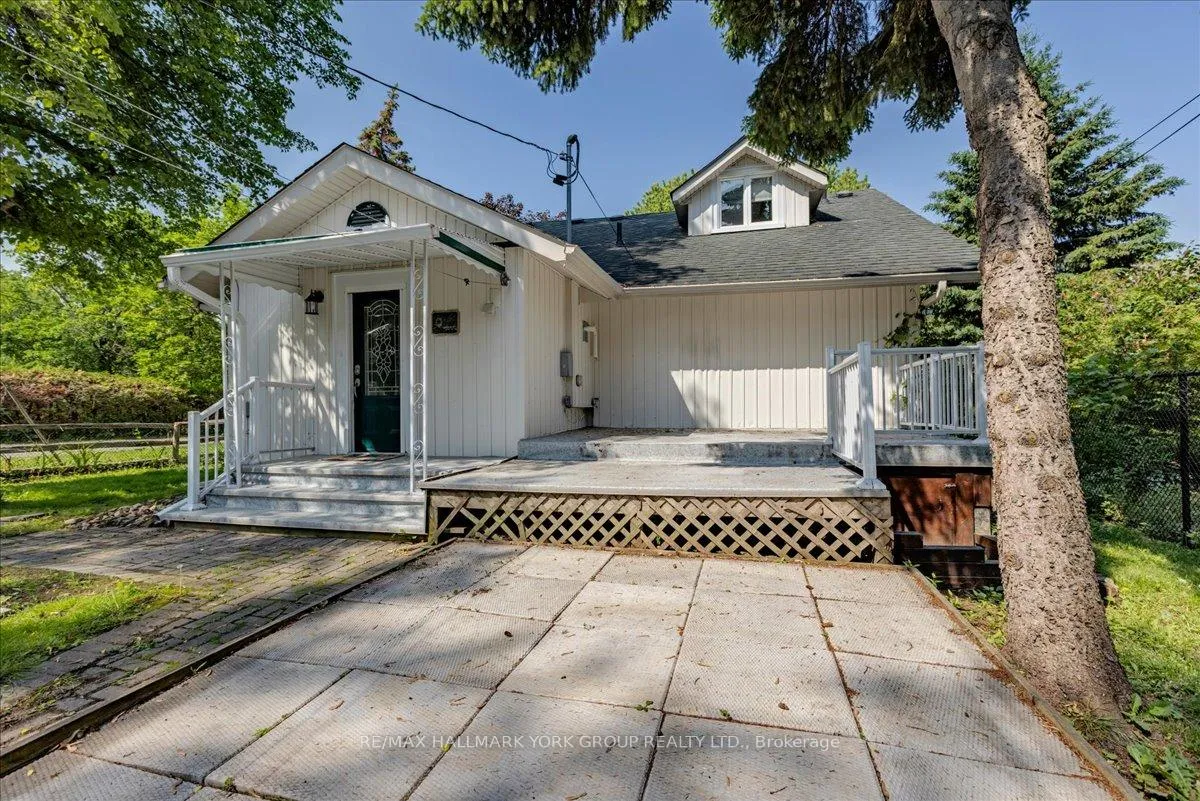 Photo 35 of 181 Lake Drive N, Georgina, Historic Lakeshore Communities — HOMEH
