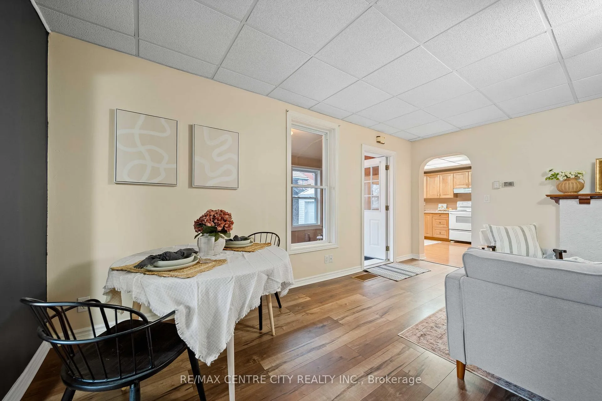 Photo 13 of 65 King Street, Aylmer — HOMEH