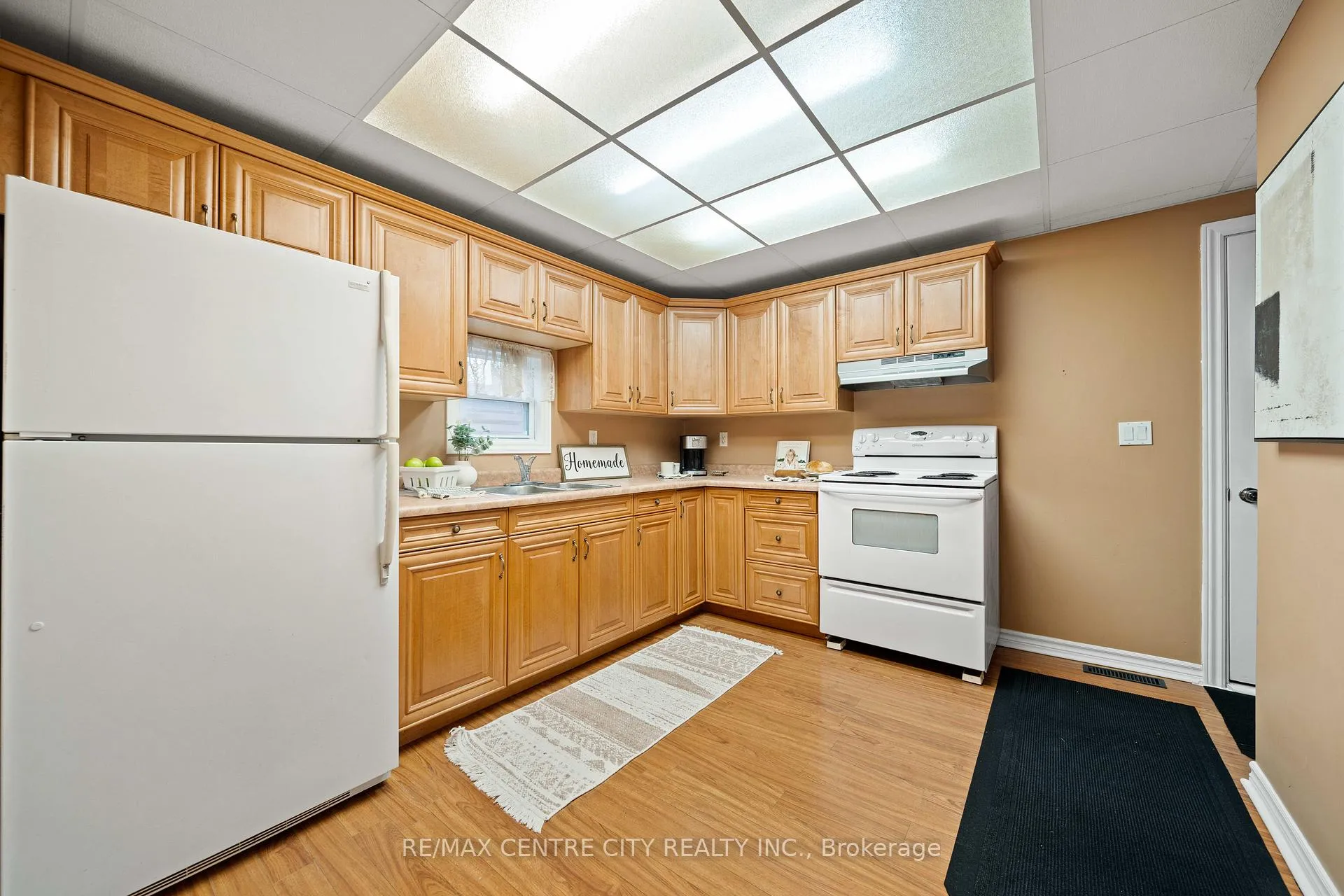 Photo 14 of 65 King Street, Aylmer — HOMEH