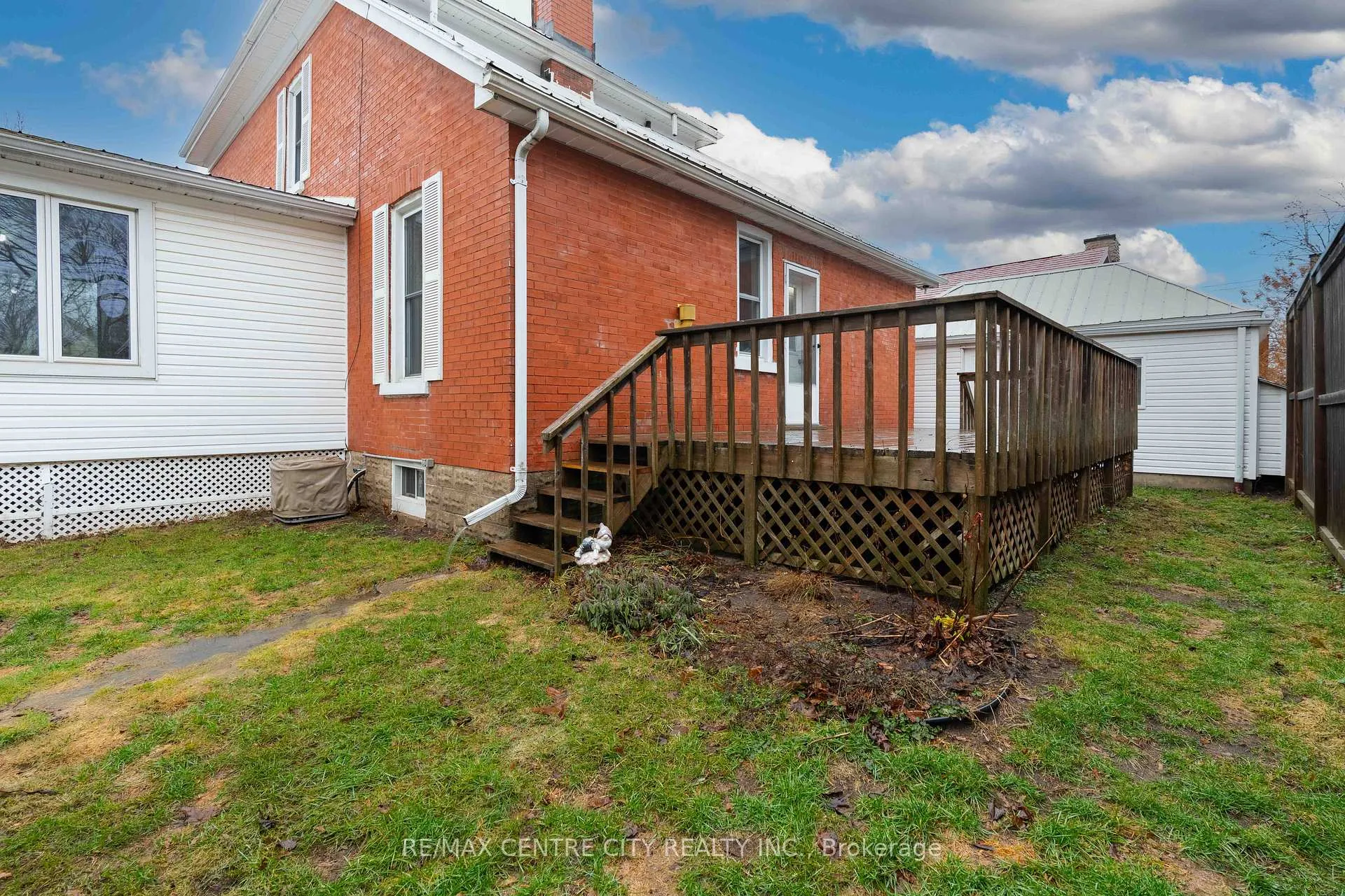 Photo 45 of 65 King Street, Aylmer — HOMEH