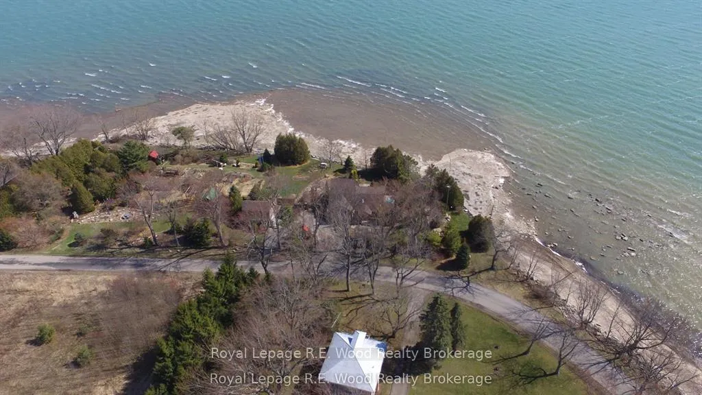 Photo 2 of 1806 Lakeshore Road, Haldimand, Dunnville — HOMEH