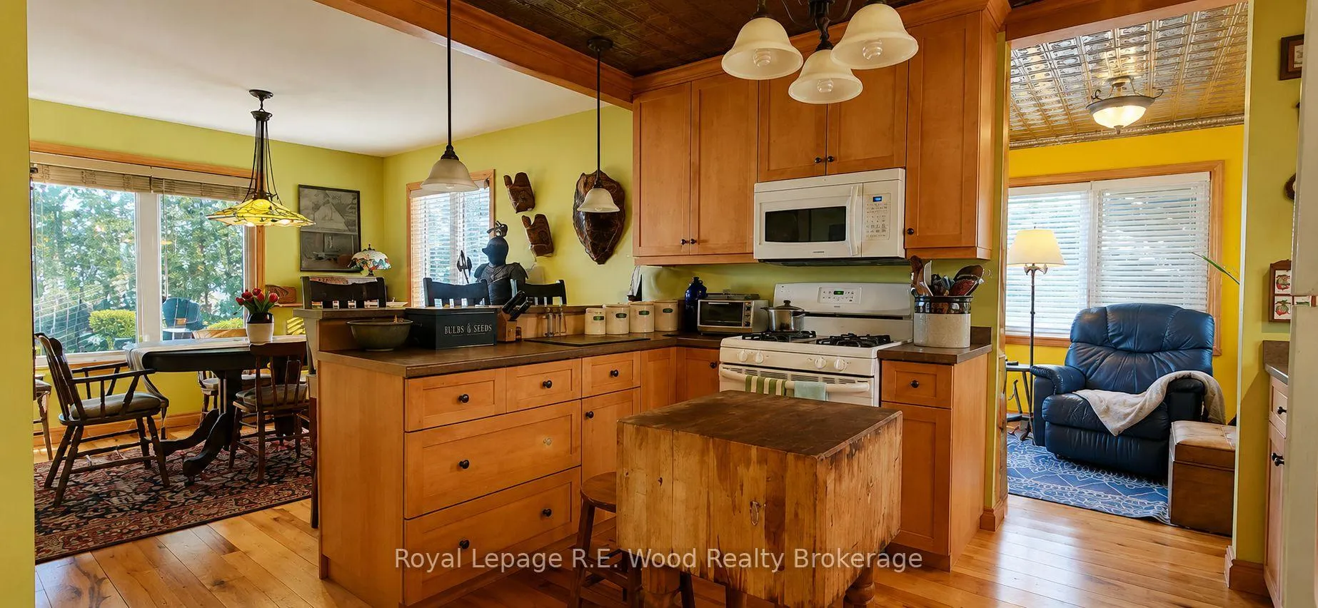 Photo 8 of 1806 Lakeshore Road, Haldimand, Dunnville — HOMEH