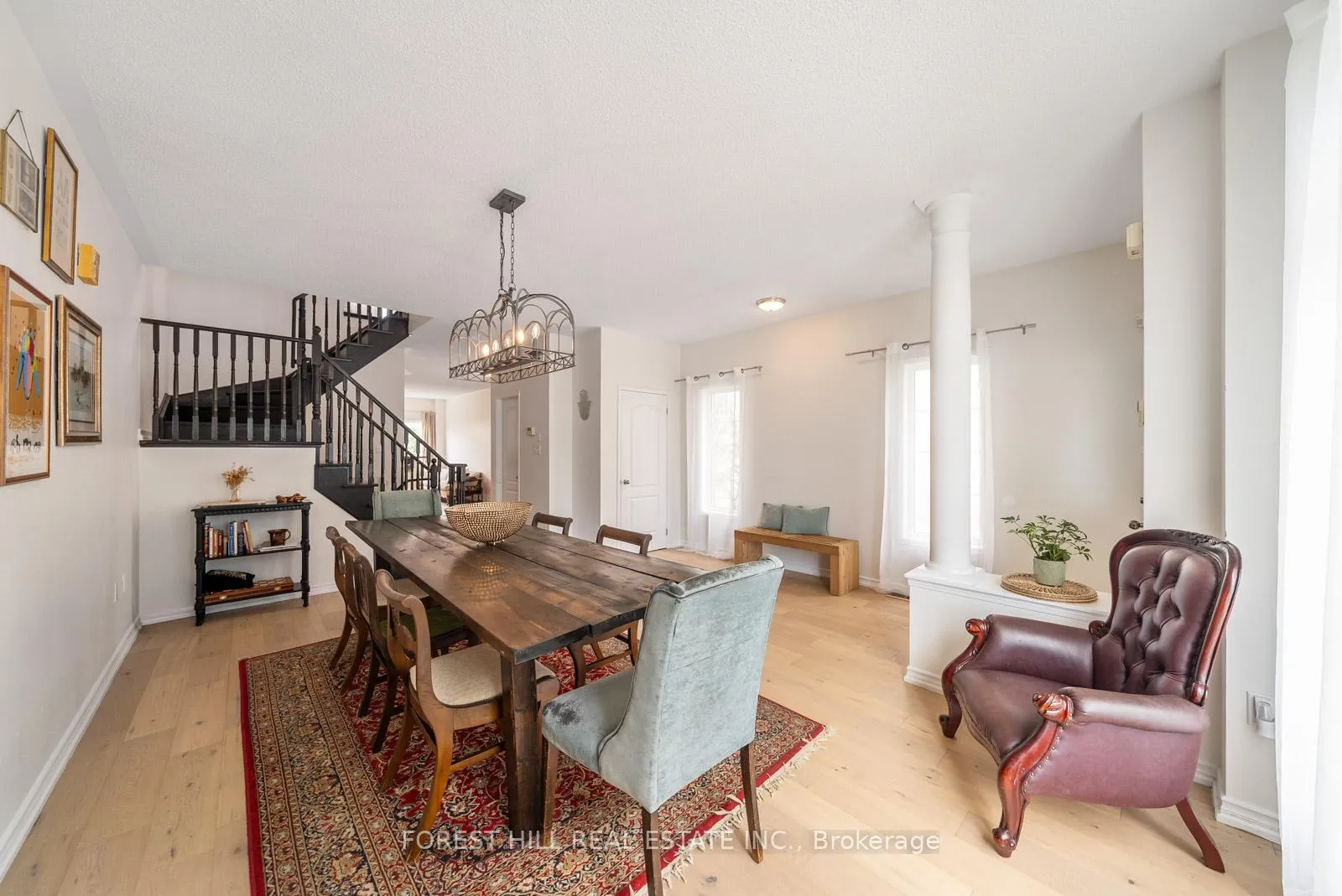 Photo 8 of 104 Forest Run Boulevard, Vaughan, Patterson — HOMEH