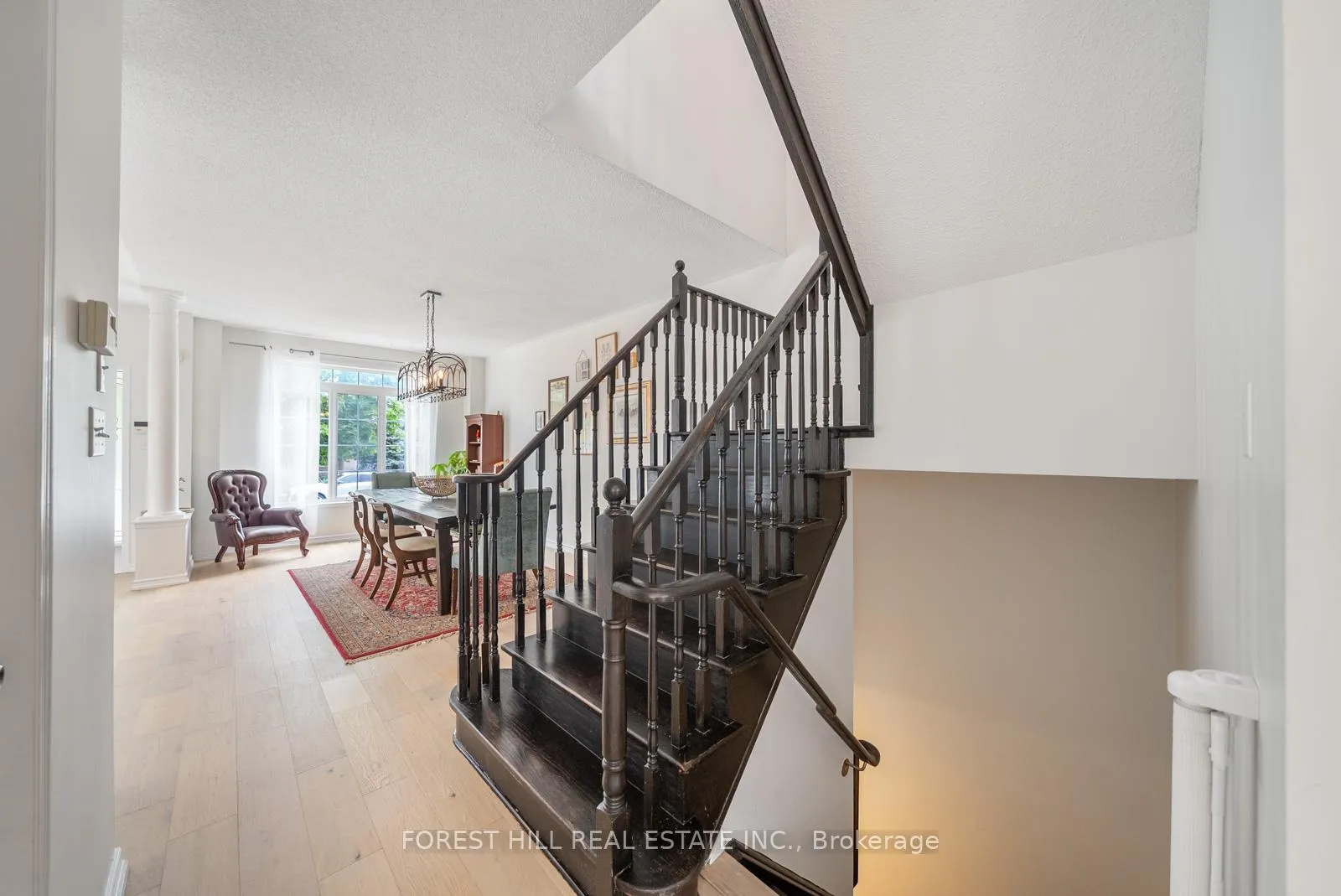 Photo 11 of 104 Forest Run Boulevard, Vaughan, Patterson — HOMEH