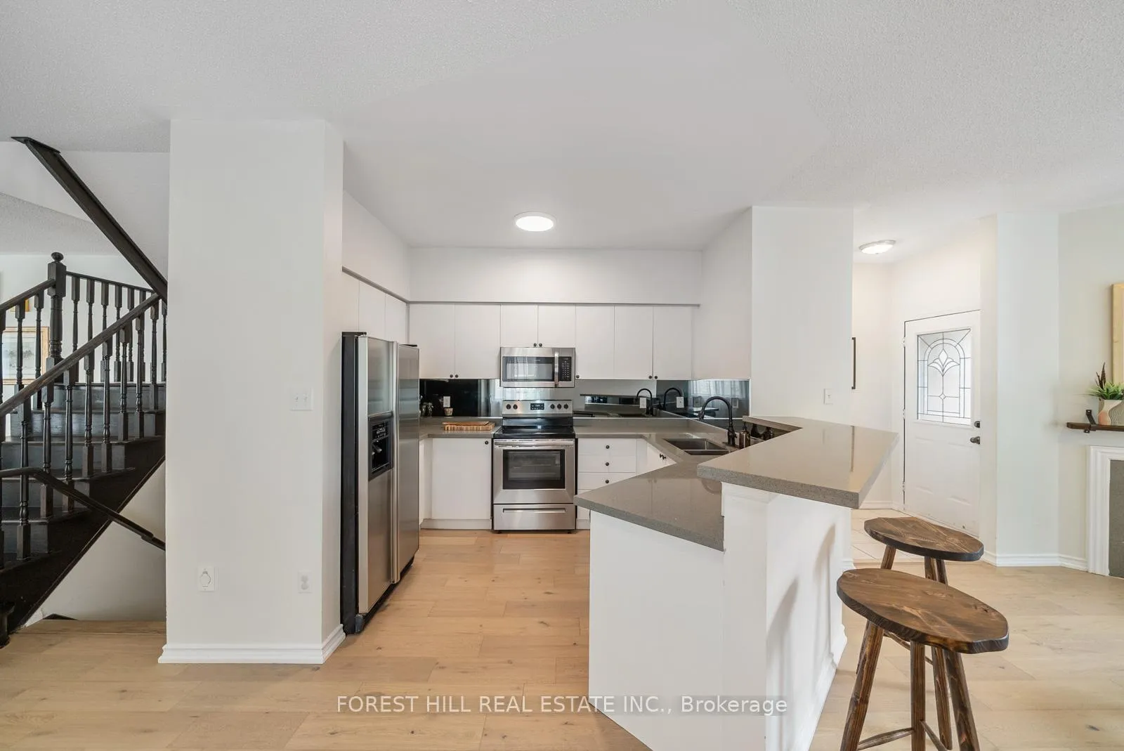 Photo 14 of 104 Forest Run Boulevard, Vaughan, Patterson — HOMEH