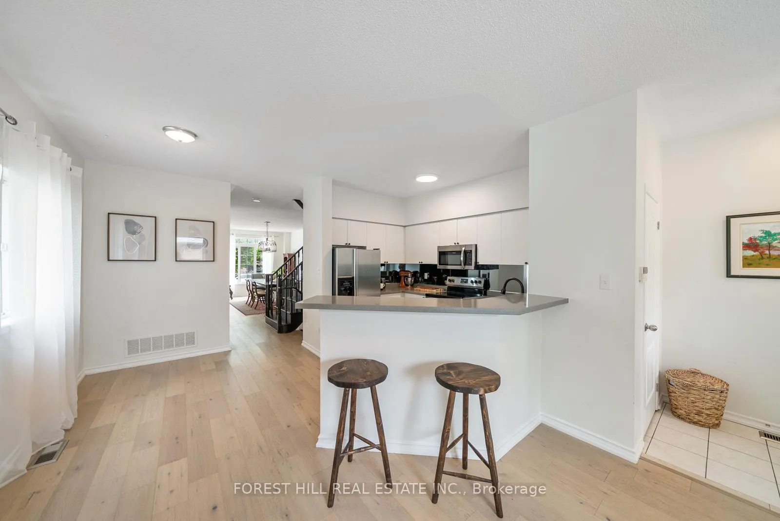 Photo 17 of 104 Forest Run Boulevard, Vaughan, Patterson — HOMEH