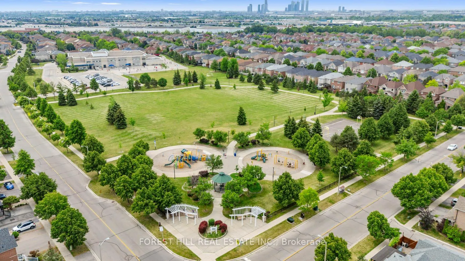 Photo 45 of 104 Forest Run Boulevard, Vaughan, Patterson — HOMEH