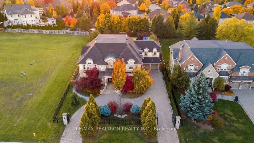 Photo 7 of 80 Callaway Court, Vaughan, Uplands — HOMEH