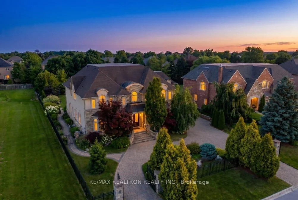 Photo 2 of 80 Callaway Court, Vaughan, Uplands — HOMEH
