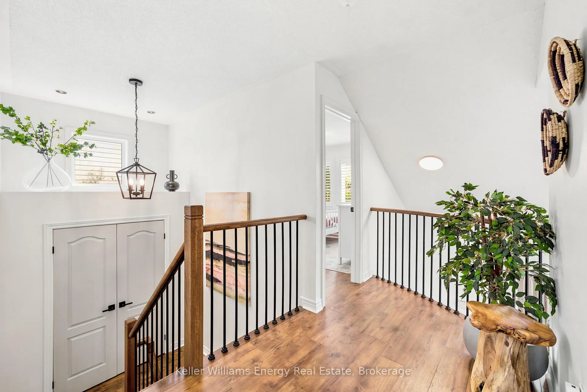Photo 15 of 47 Melody Drive, Whitby, Brooklin — HOMEH