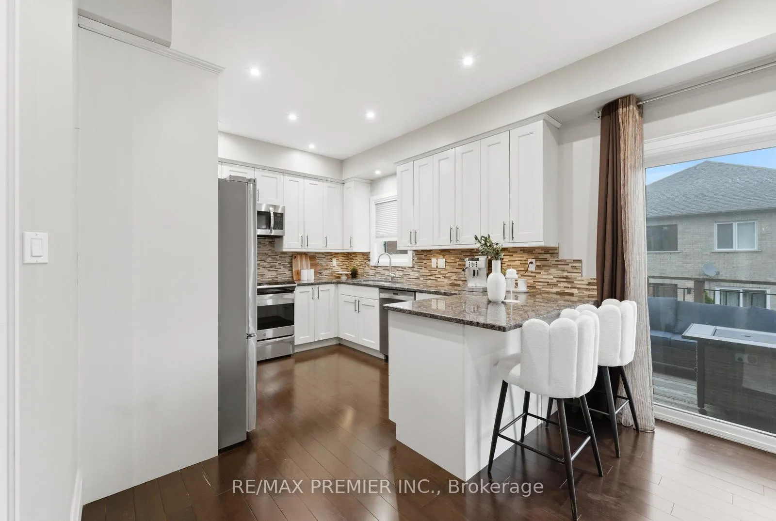 Photo 13 of 7 Christensen Avenue, Caledon, Bolton North — HOMEH