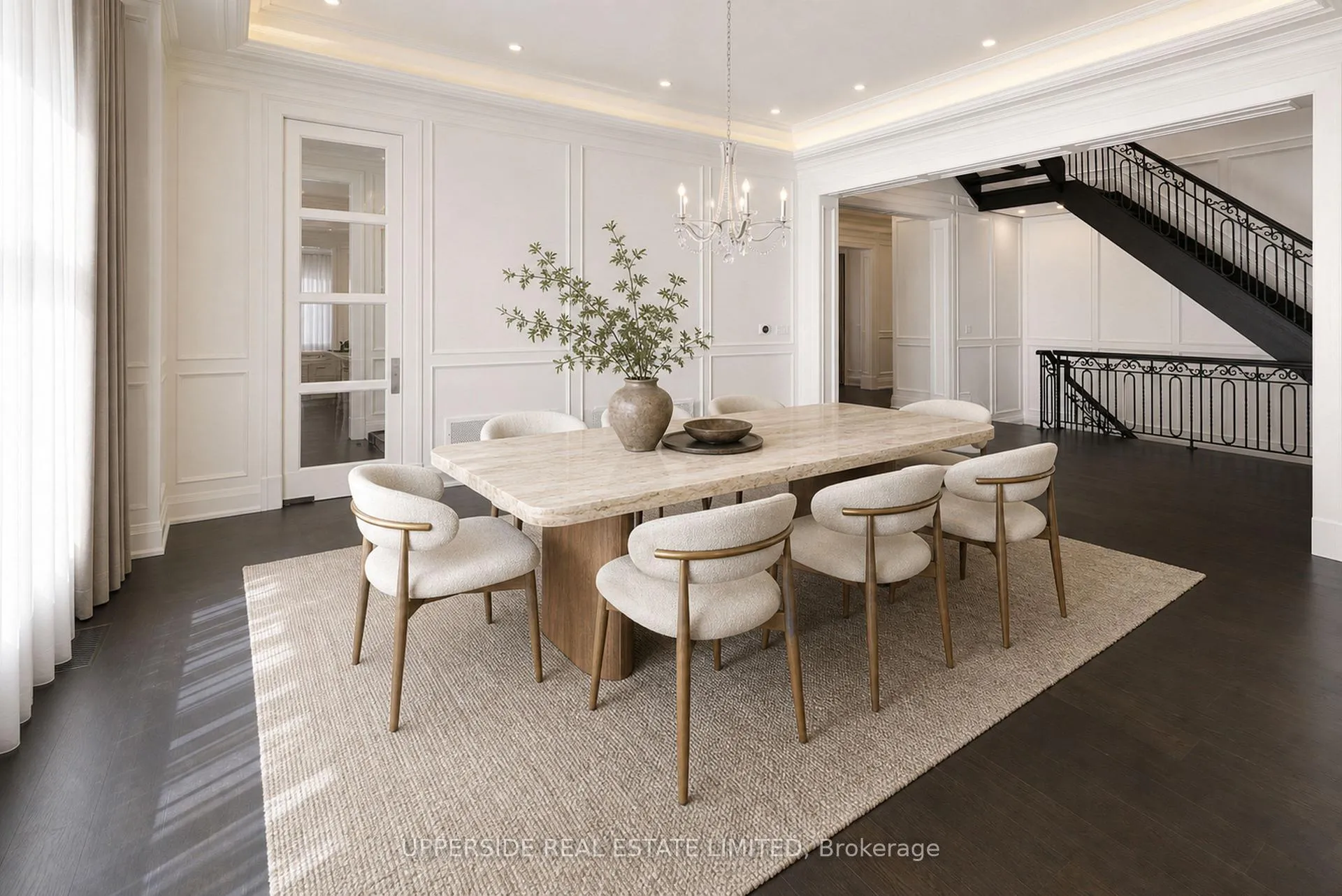 Photo 8 of 28 Thornridge Drive, Vaughan, Crestwood-Springfarm-Yorkhill — HOMEH