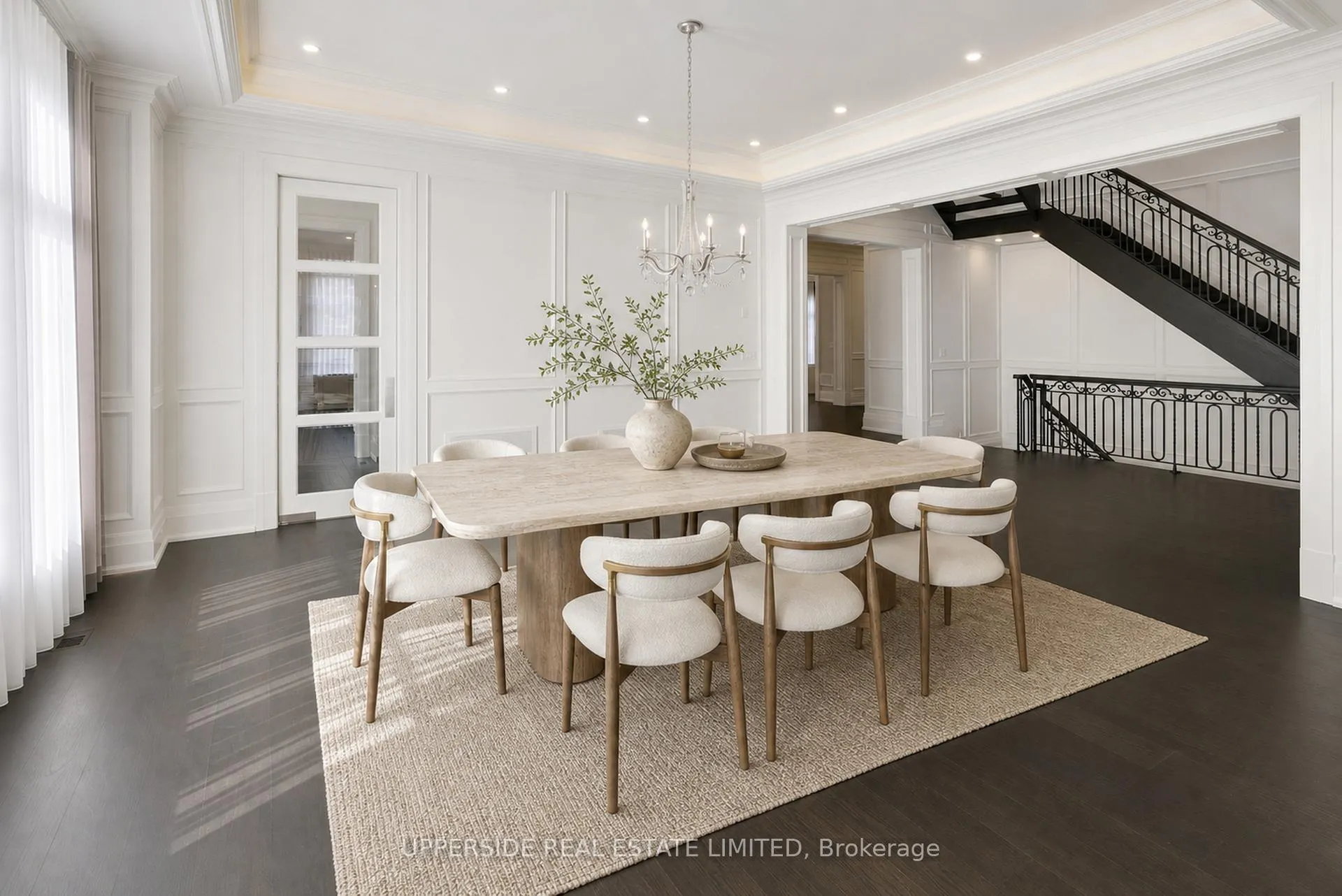 Photo 9 of 28 Thornridge Drive, Vaughan, Crestwood-Springfarm-Yorkhill — HOMEH