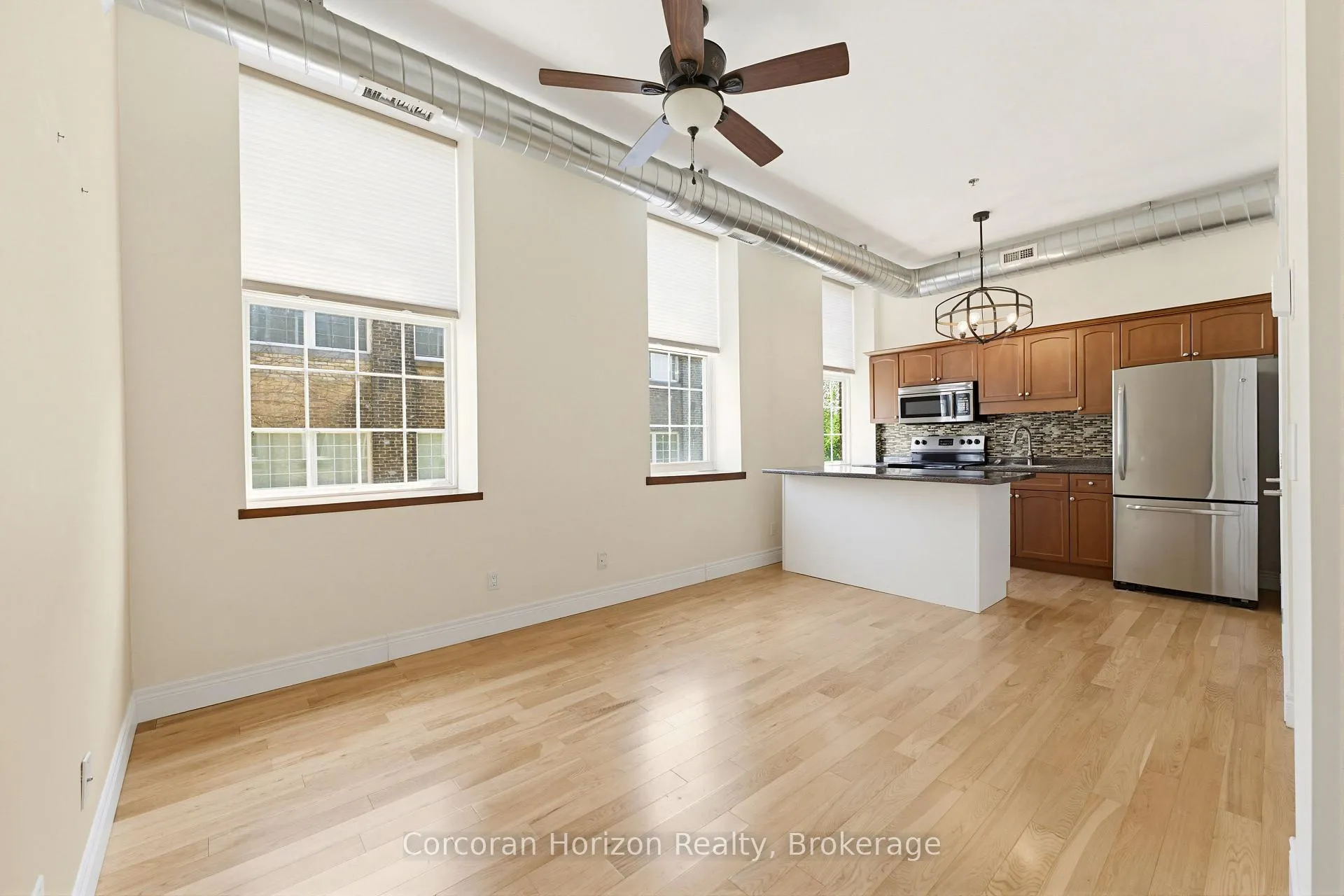 Photo 12 of Unit 301, 140 West River Street, Brant, Paris — HOMEH