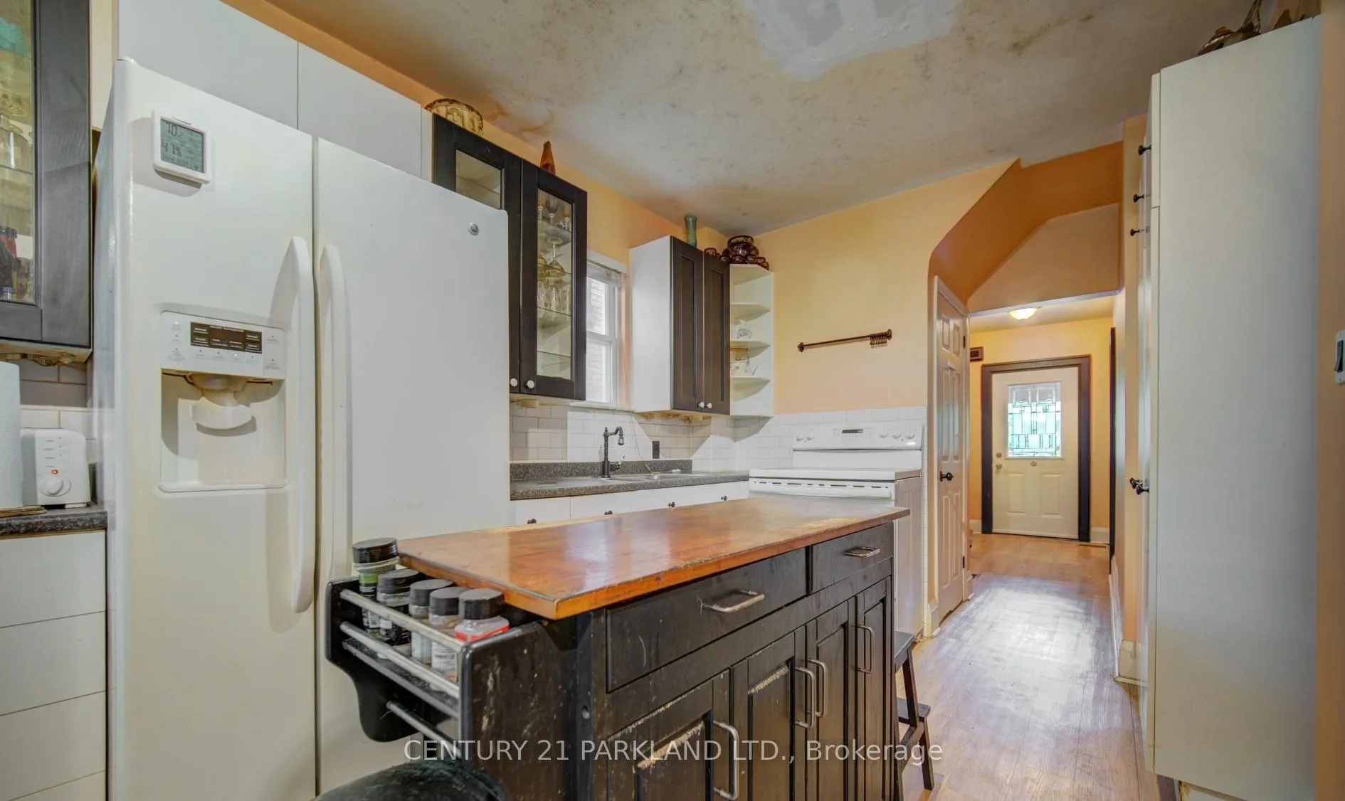 Photo 11 of 283 Willard Avenue, Toronto, Runnymede-Bloor West Village — HOMEH