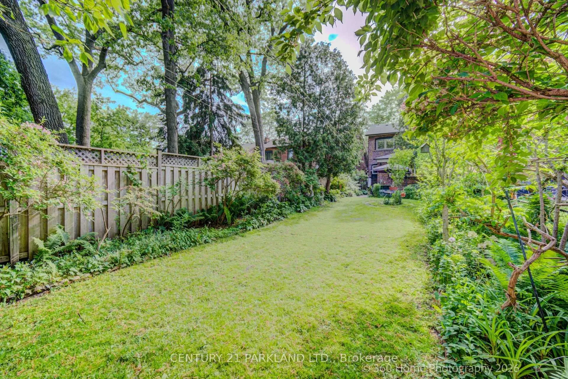 Photo 23 of 283 Willard Avenue, Toronto, Runnymede-Bloor West Village — HOMEH