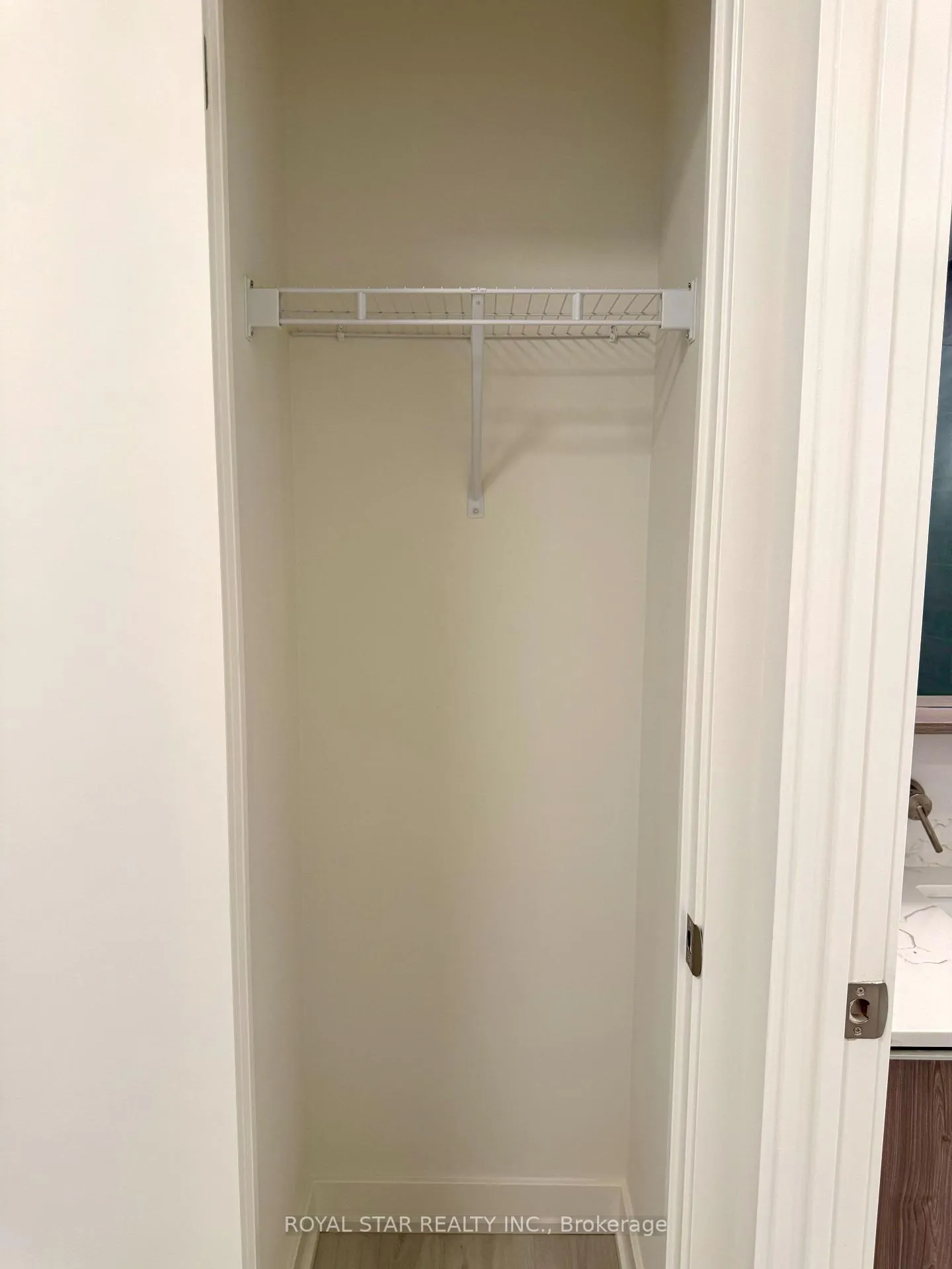 Photo 11 of Unit 708S, 110 Broadway Avenue, Toronto, Mount Pleasant West — HOMEH