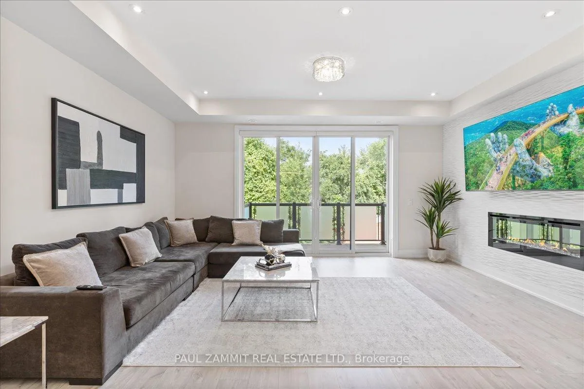 Photo 8 of 39 Harold Lawrie Lane, Markham, Thornhill — HOMEH