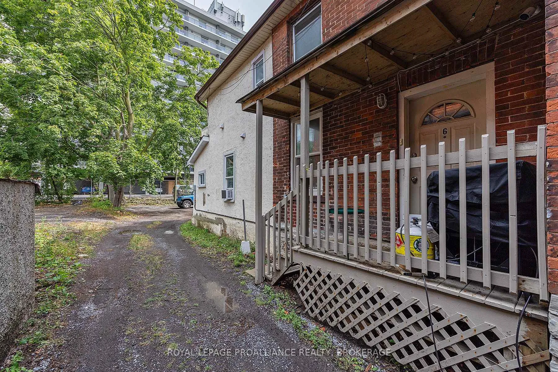 Photo 3 of 325 Johnston Street, Kingston, Central City East — HOMEH