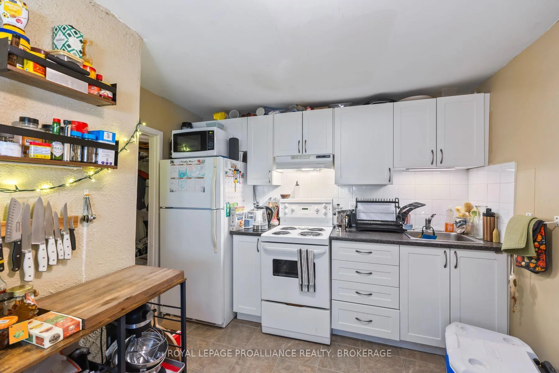 Photo 63 of 325 Johnston Street, Kingston, Central City East — HOMEH